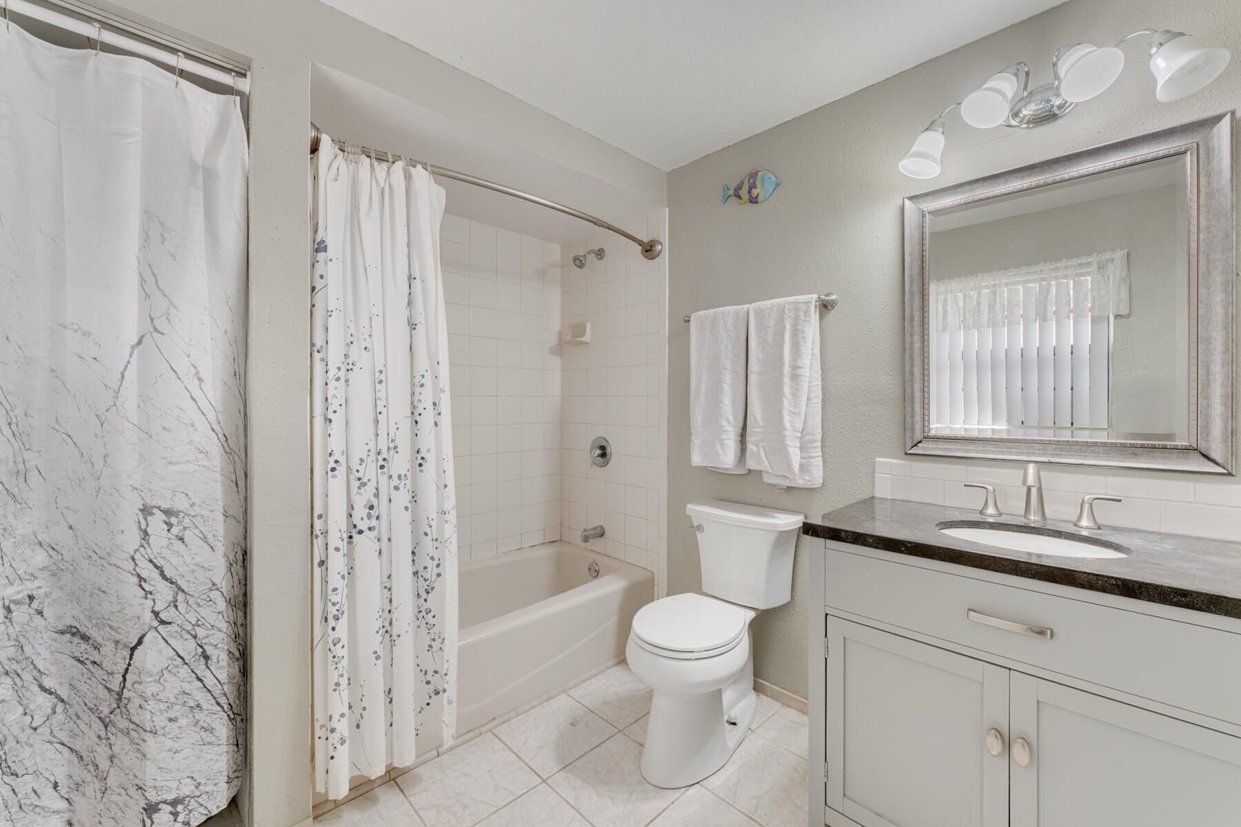 391 10th Street Property Photo 33
