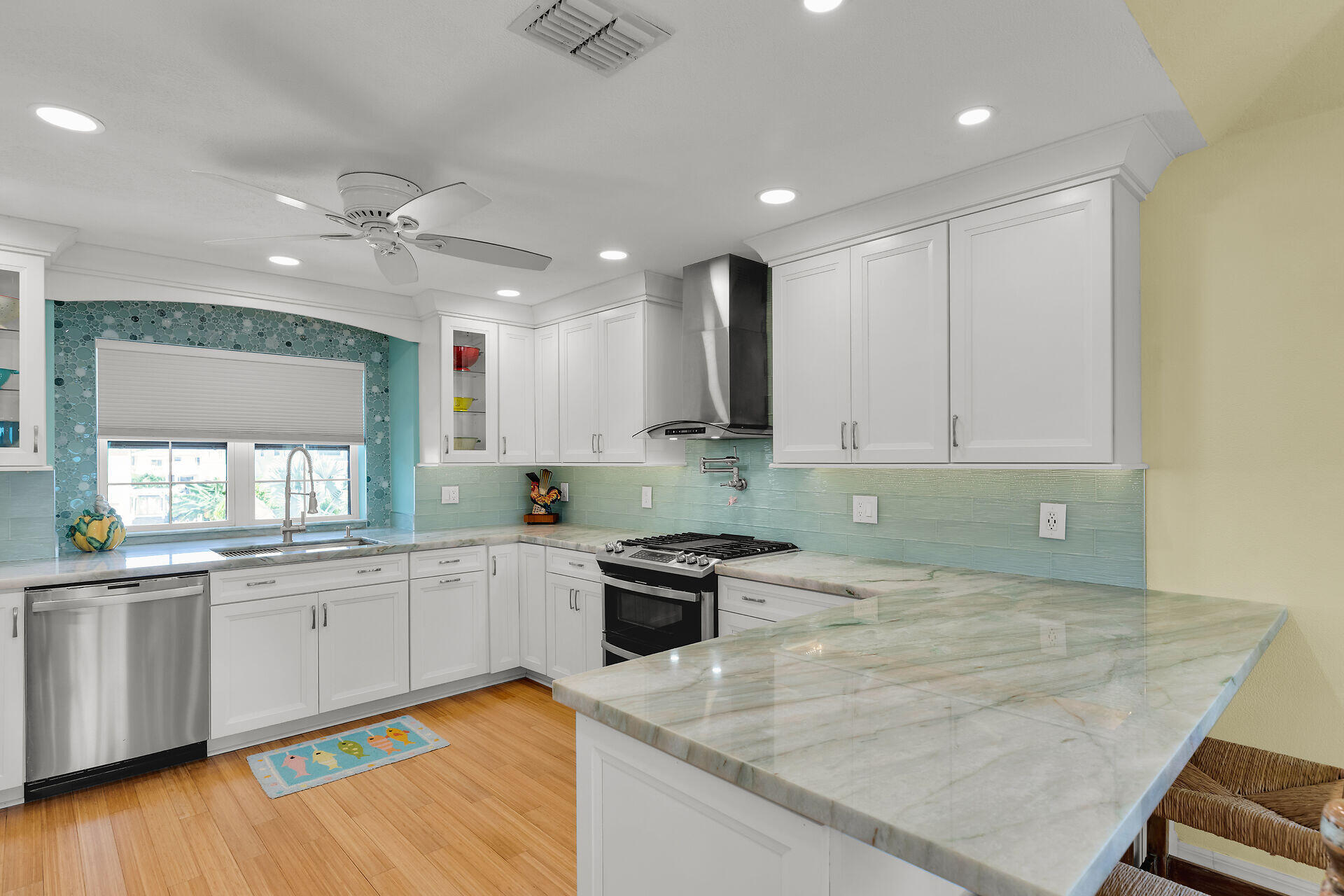 27416 Tobago Lane Property Photo 14