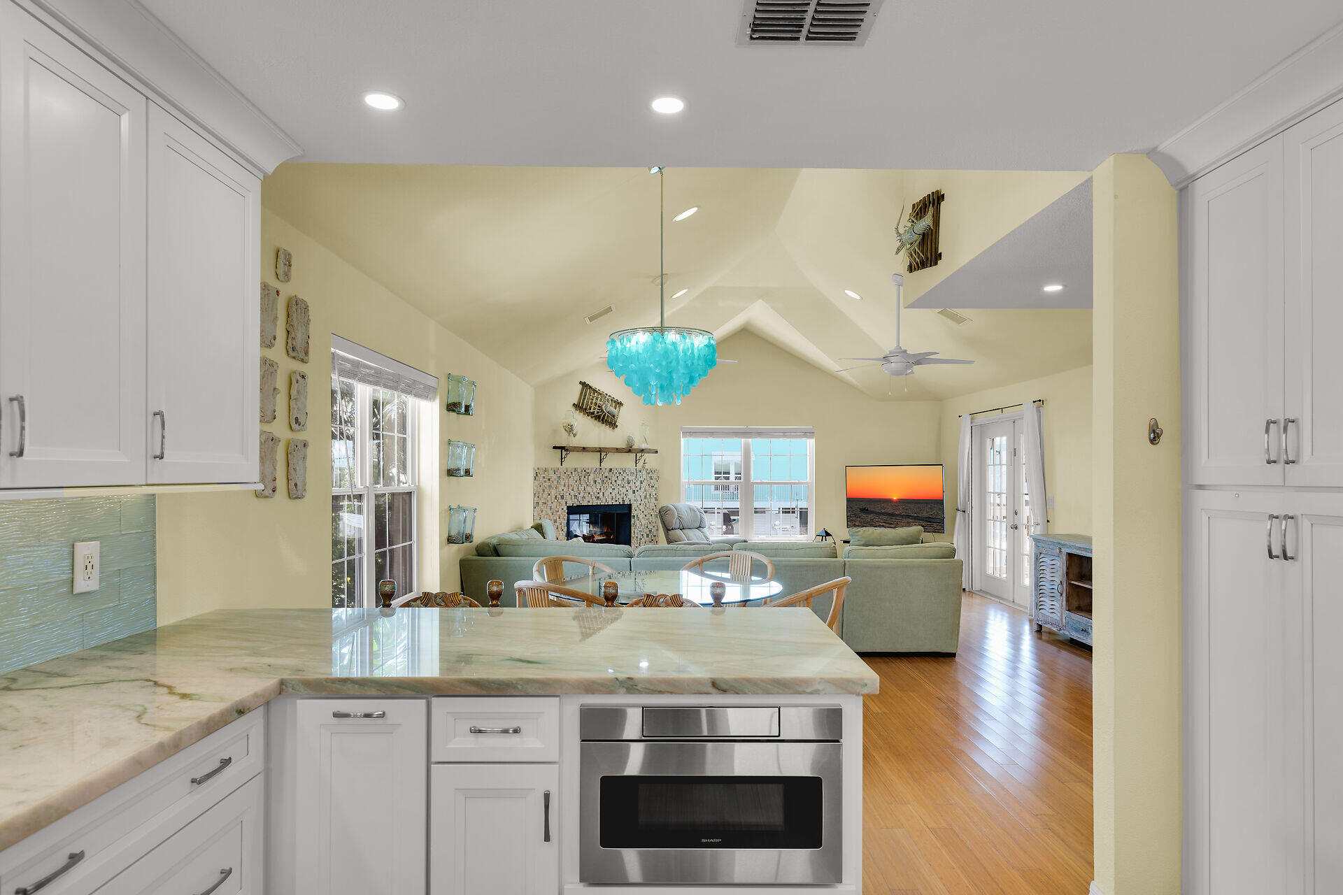 27416 Tobago Lane Property Photo 17