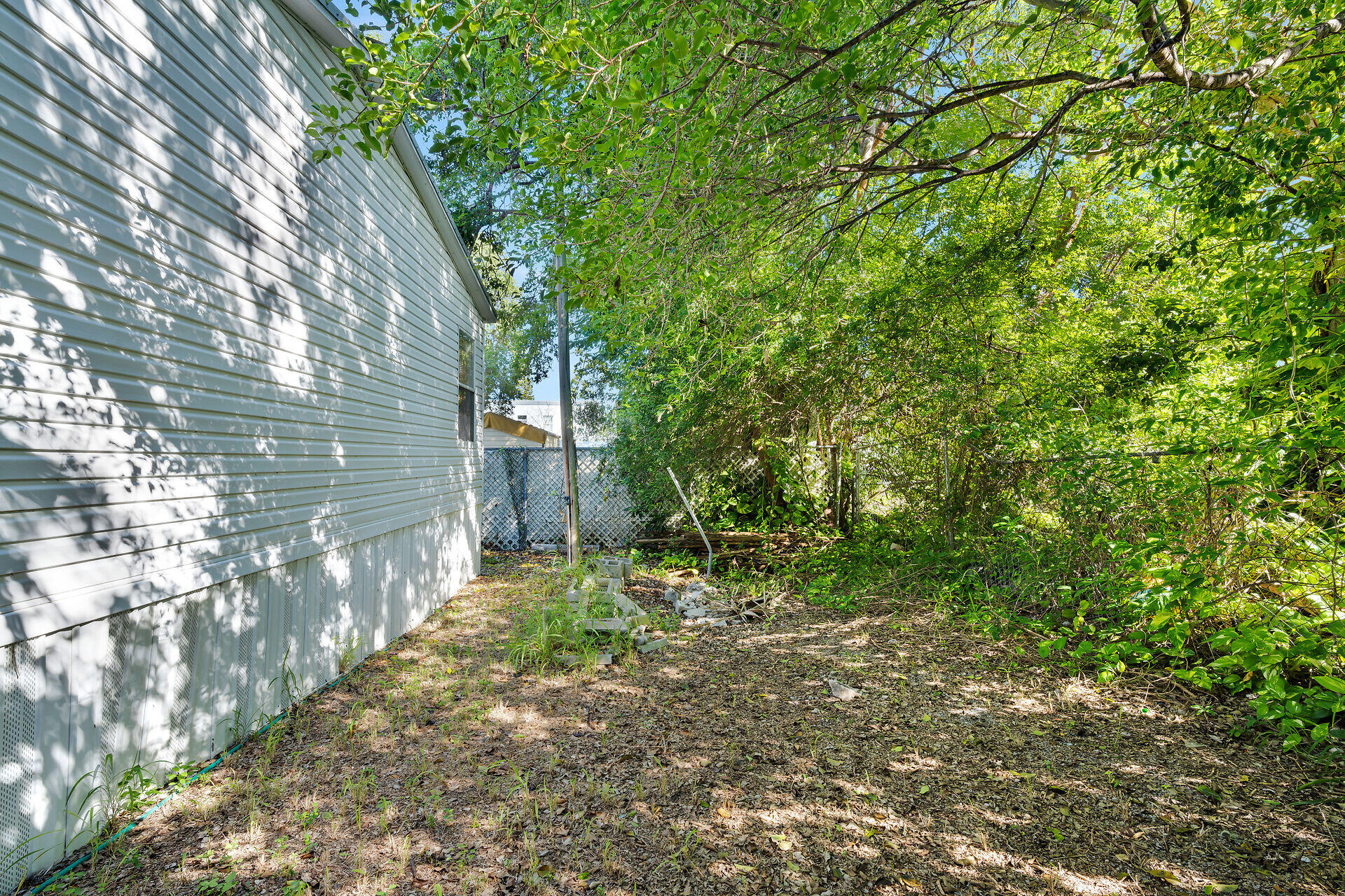 222 Cuba Road Property Photo 28