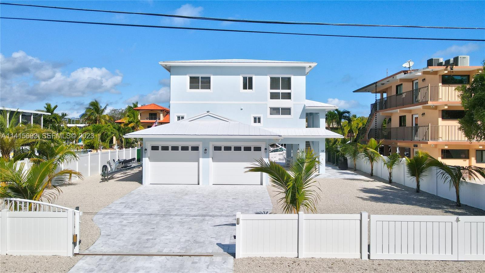 48 S Andros Road Property Photo 1
