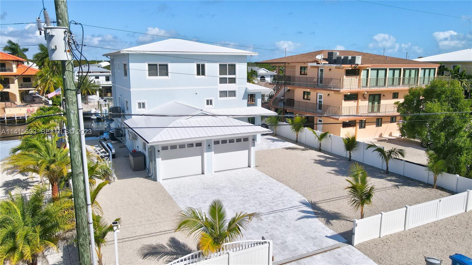 48 S Andros Road Property Photo 2
