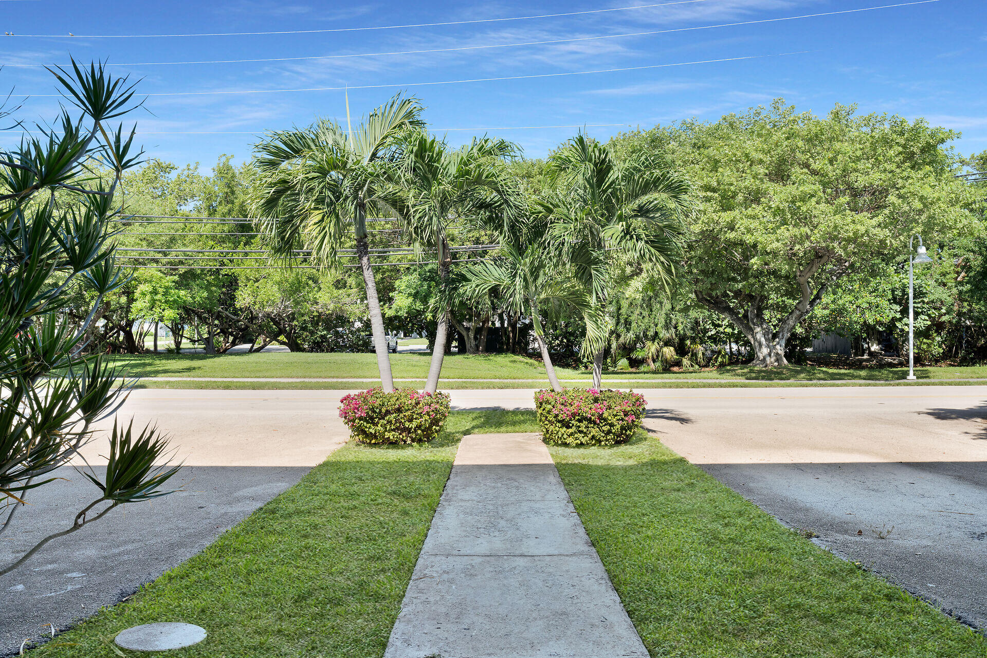 1129 Pebble Beach Lane Apt 11 Property Photo 20