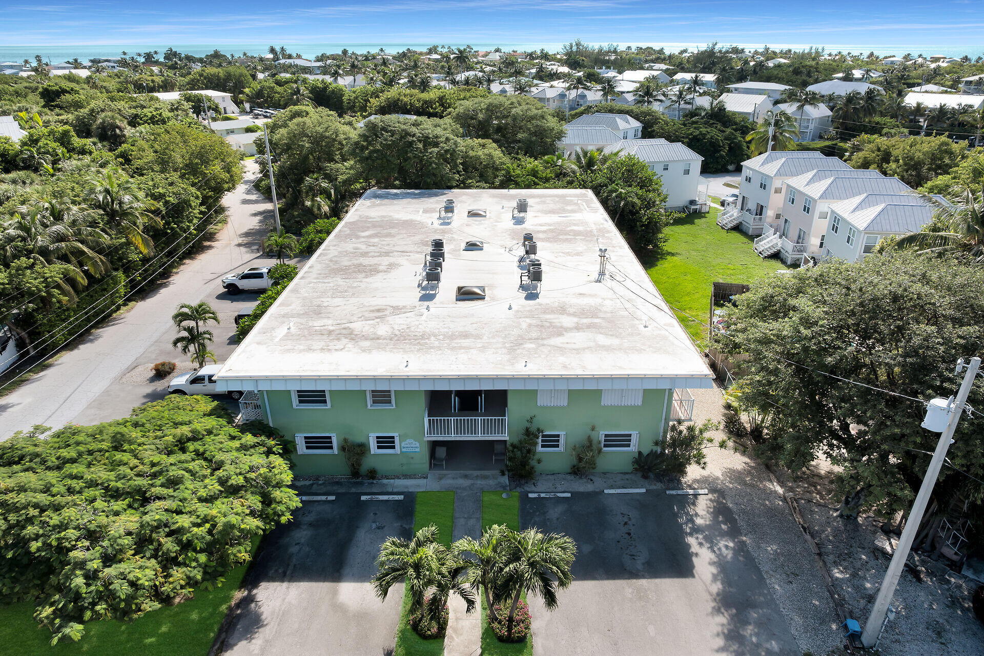 1129 Pebble Beach Lane Apt 11 Property Photo 21