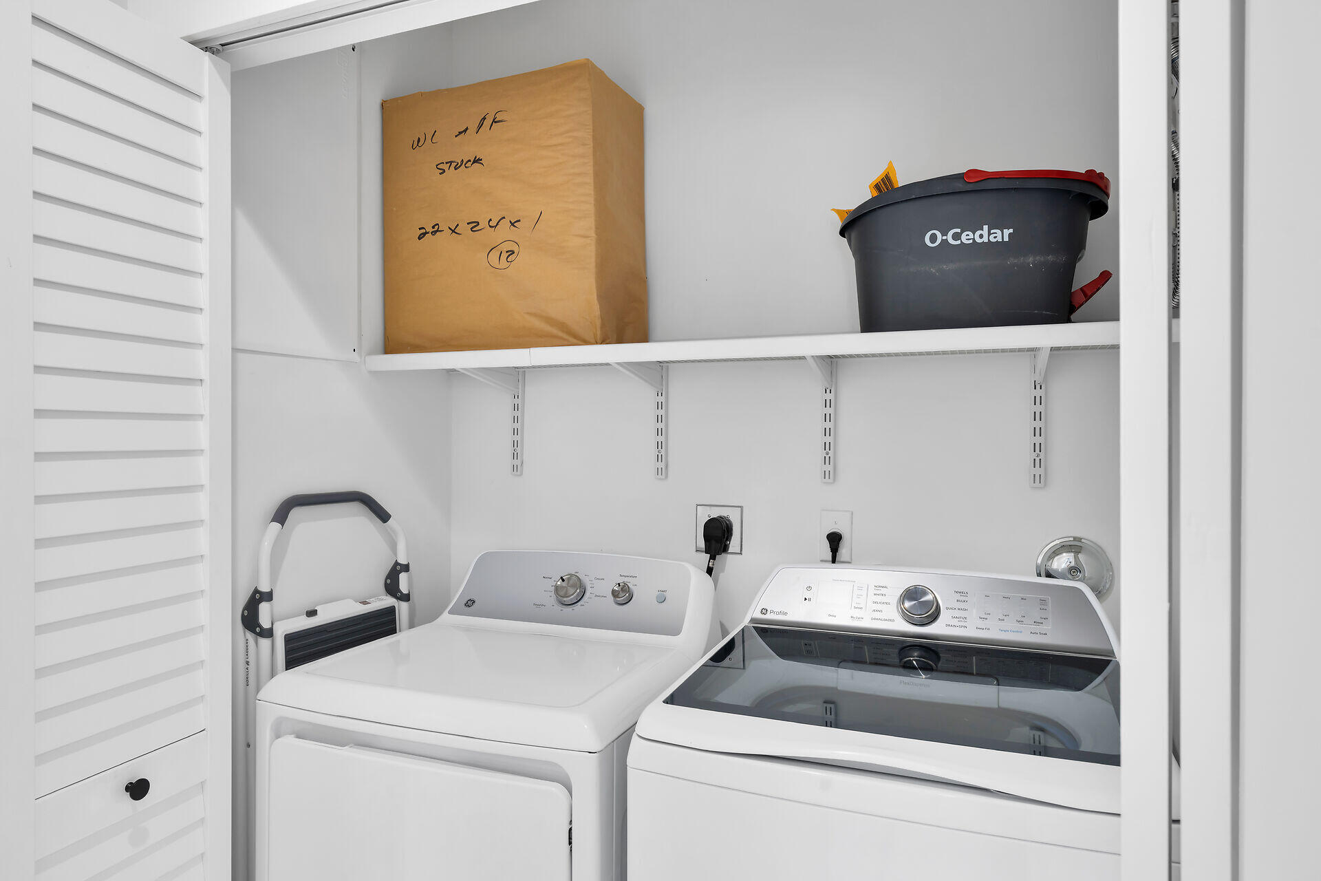 107 Azalea Street Property Photo 39