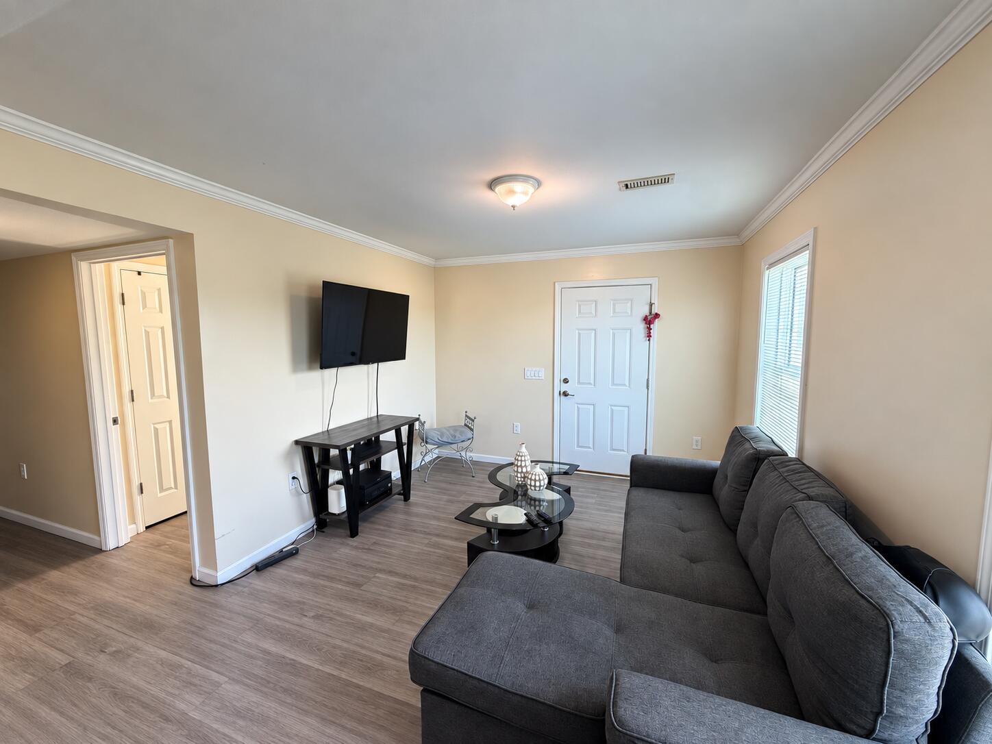 473 W 105th Street Ocean Property Photo 4
