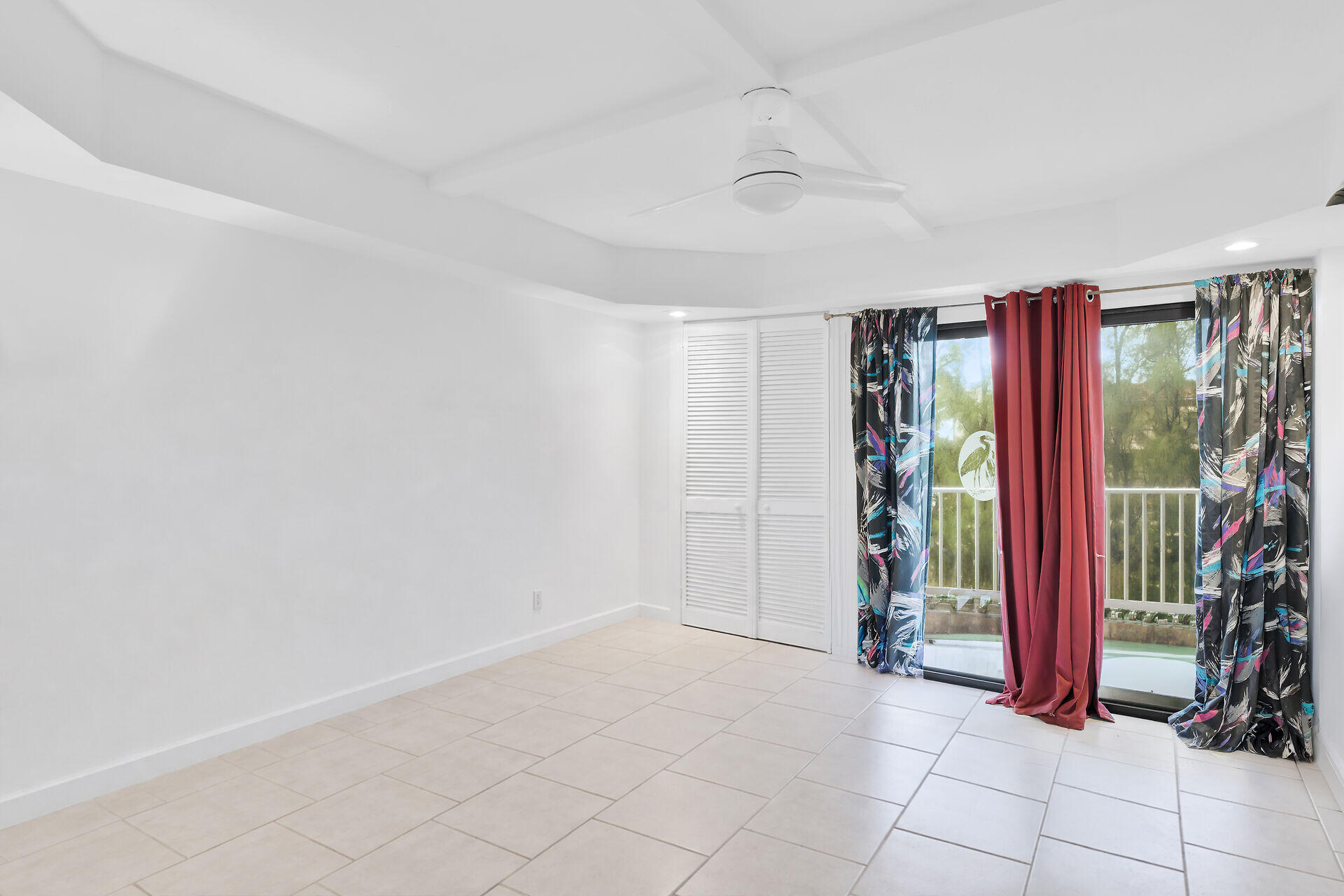 201 E Ocean Drive 312 Property Photo 20