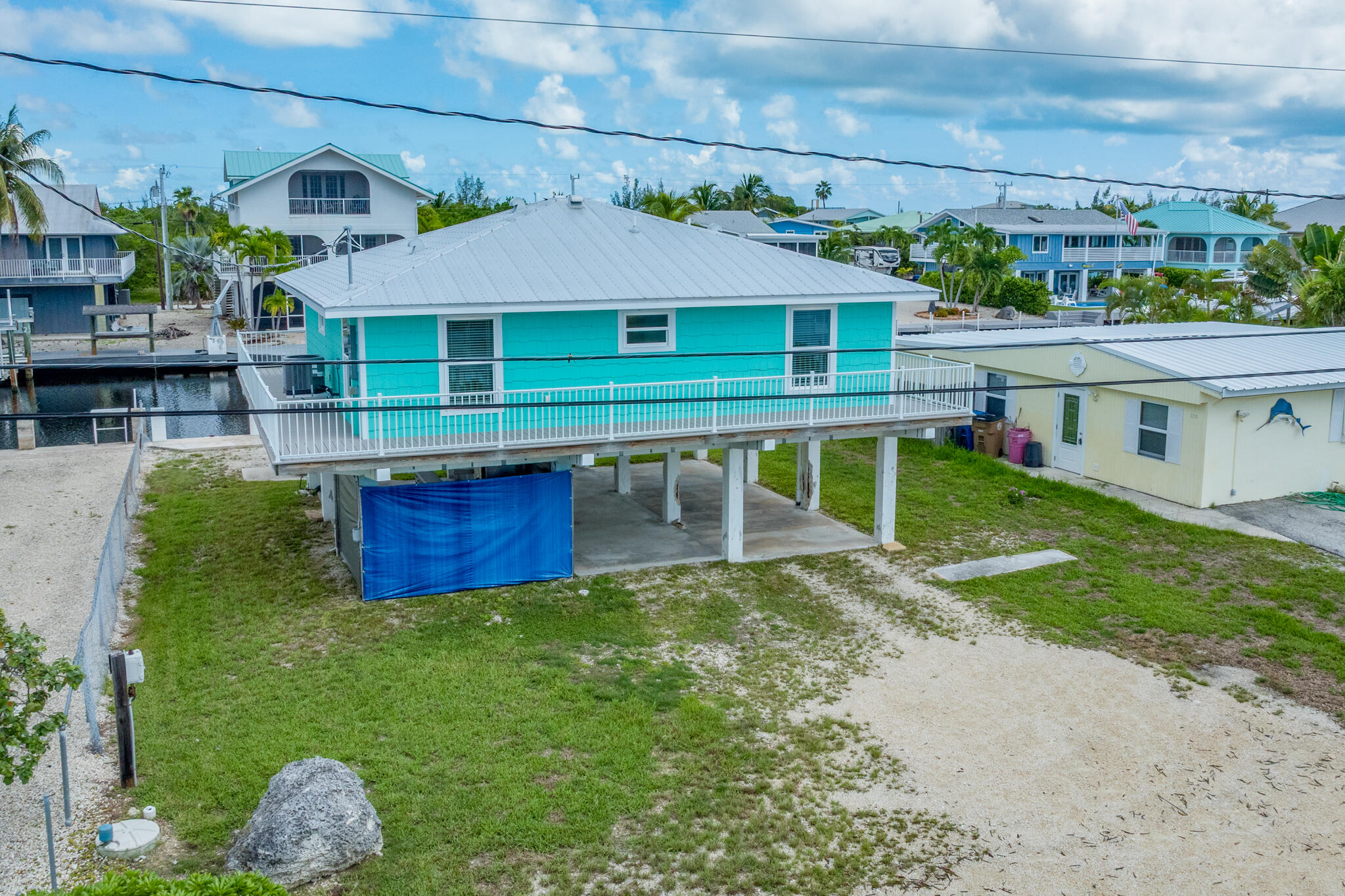 173 W Cahill Court Property Photo 4