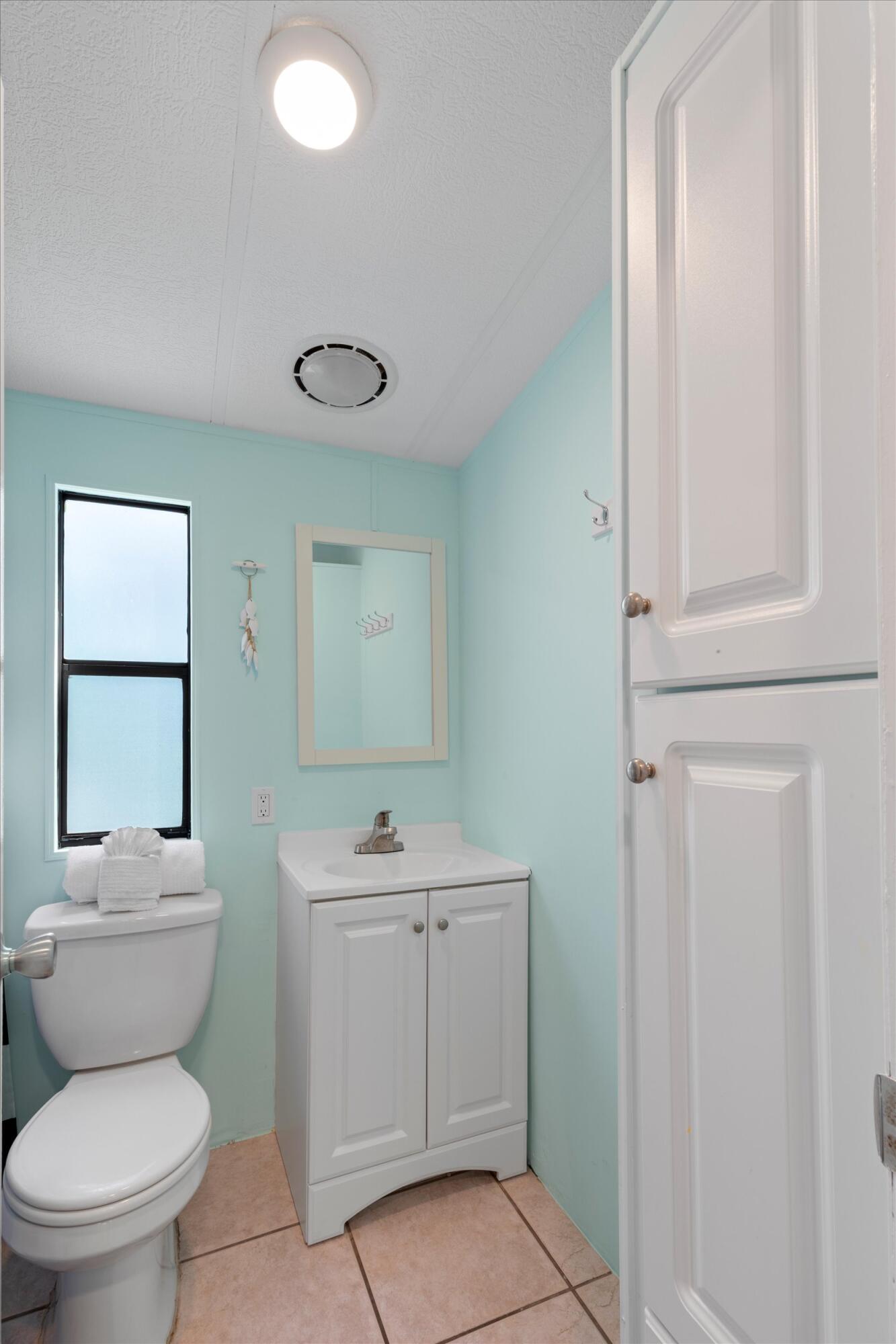 701 Spanish Main Drive 543 Property Photo 27