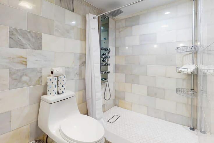 1011 Whitehead Street Property Photo 25