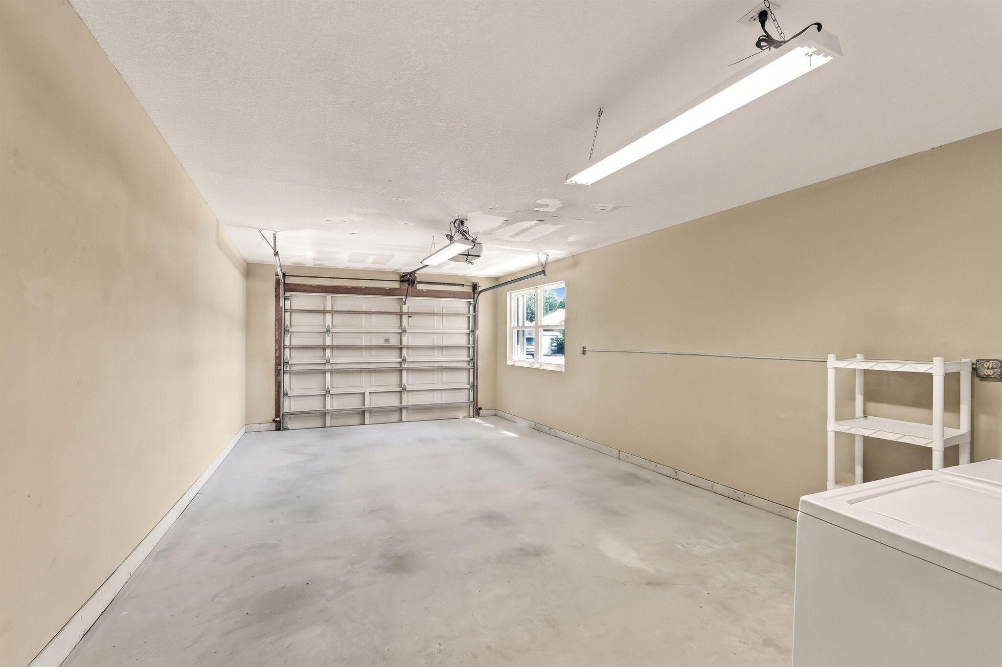 209 2nd Street Property Photo 10