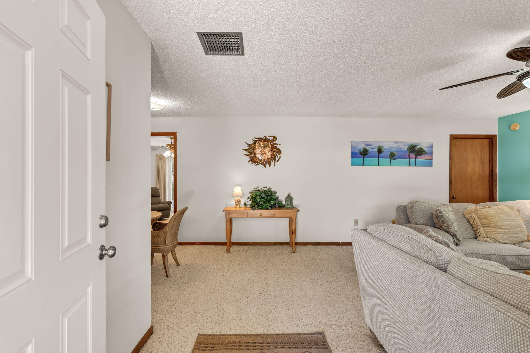 209 2nd Street Property Photo 16