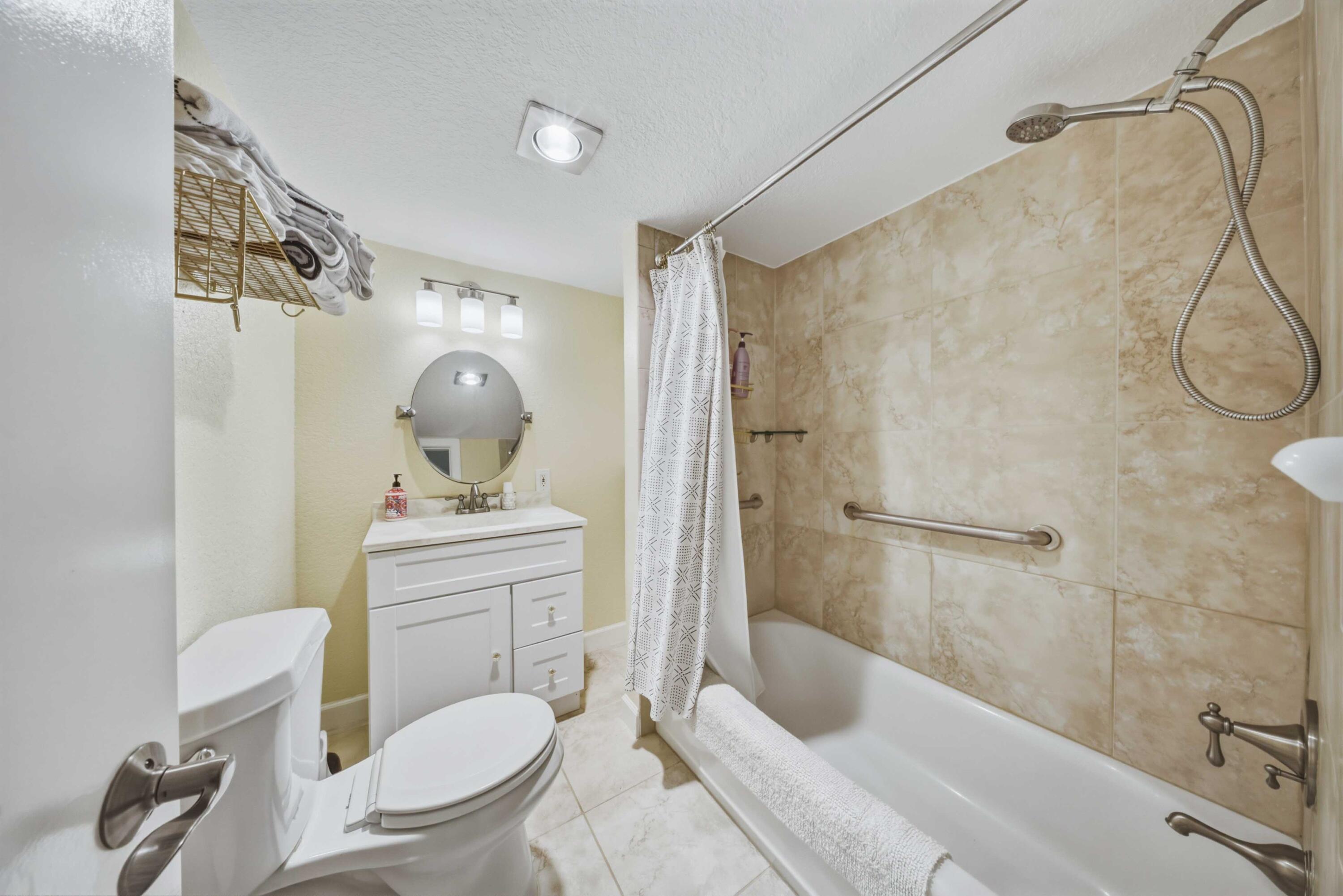 389 N Anglers Drive 107 Property Photo 33
