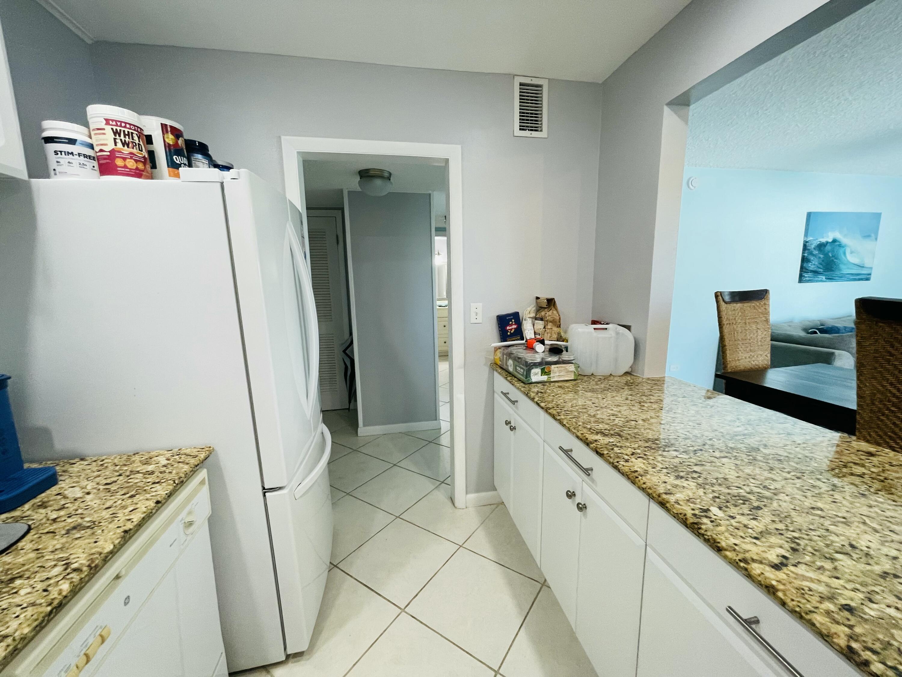 11 Sombrero Boulevard 12e Property Photo 5