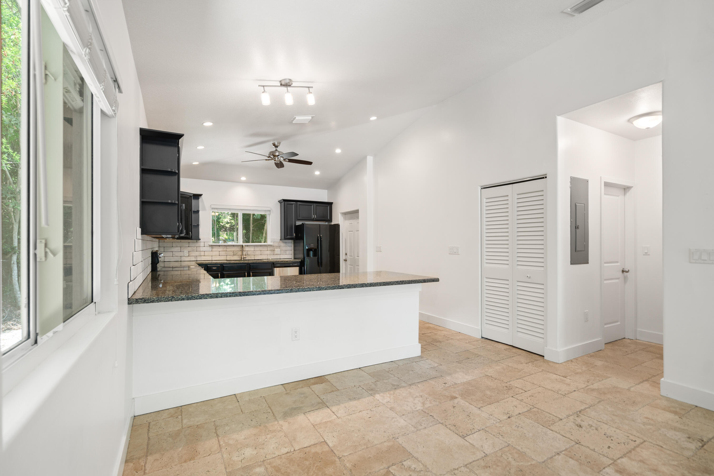 639 Cabrera Street Property Photo 10
