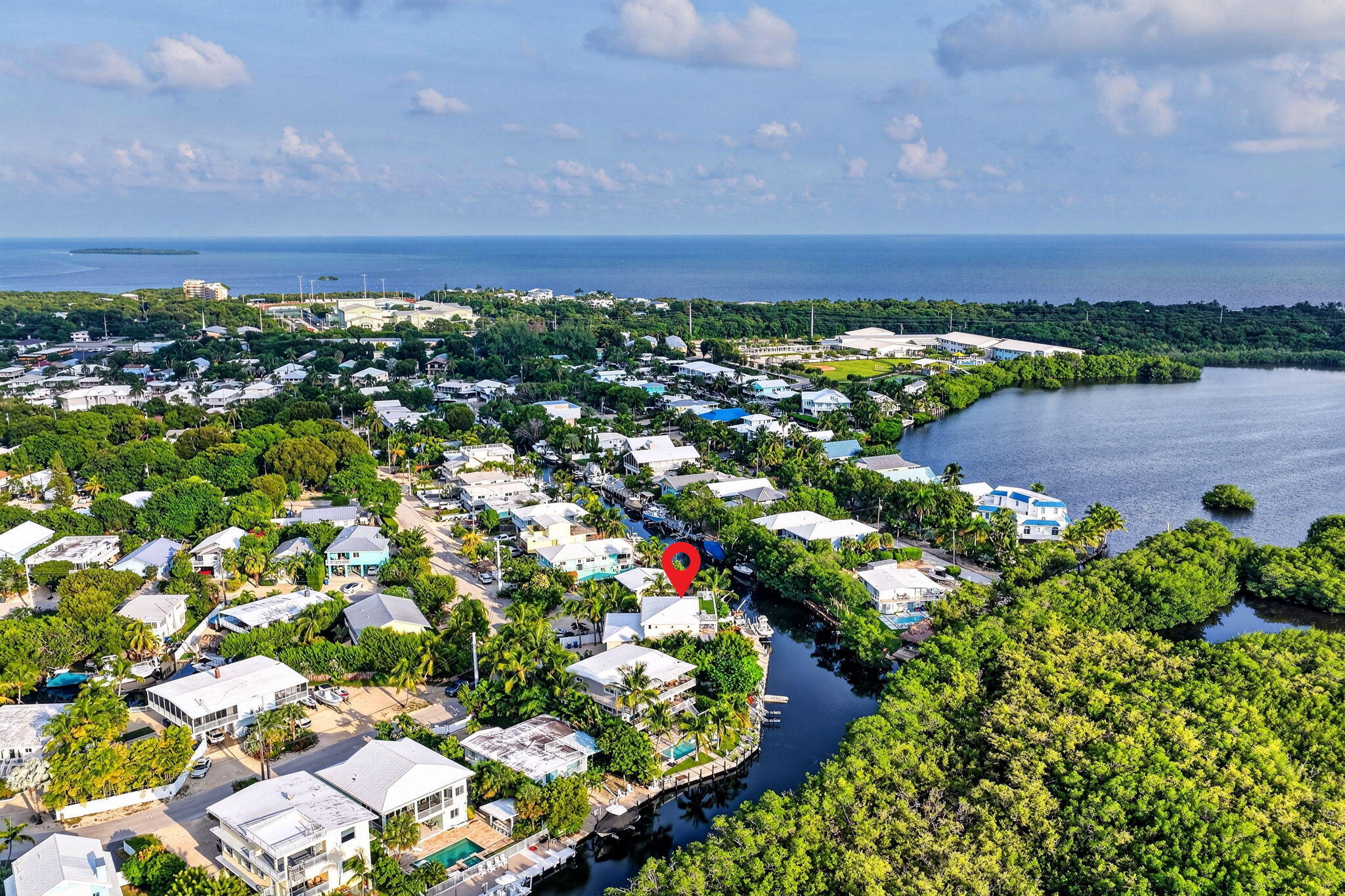 328 S Coconut Palm Boulevard Property Photo 6