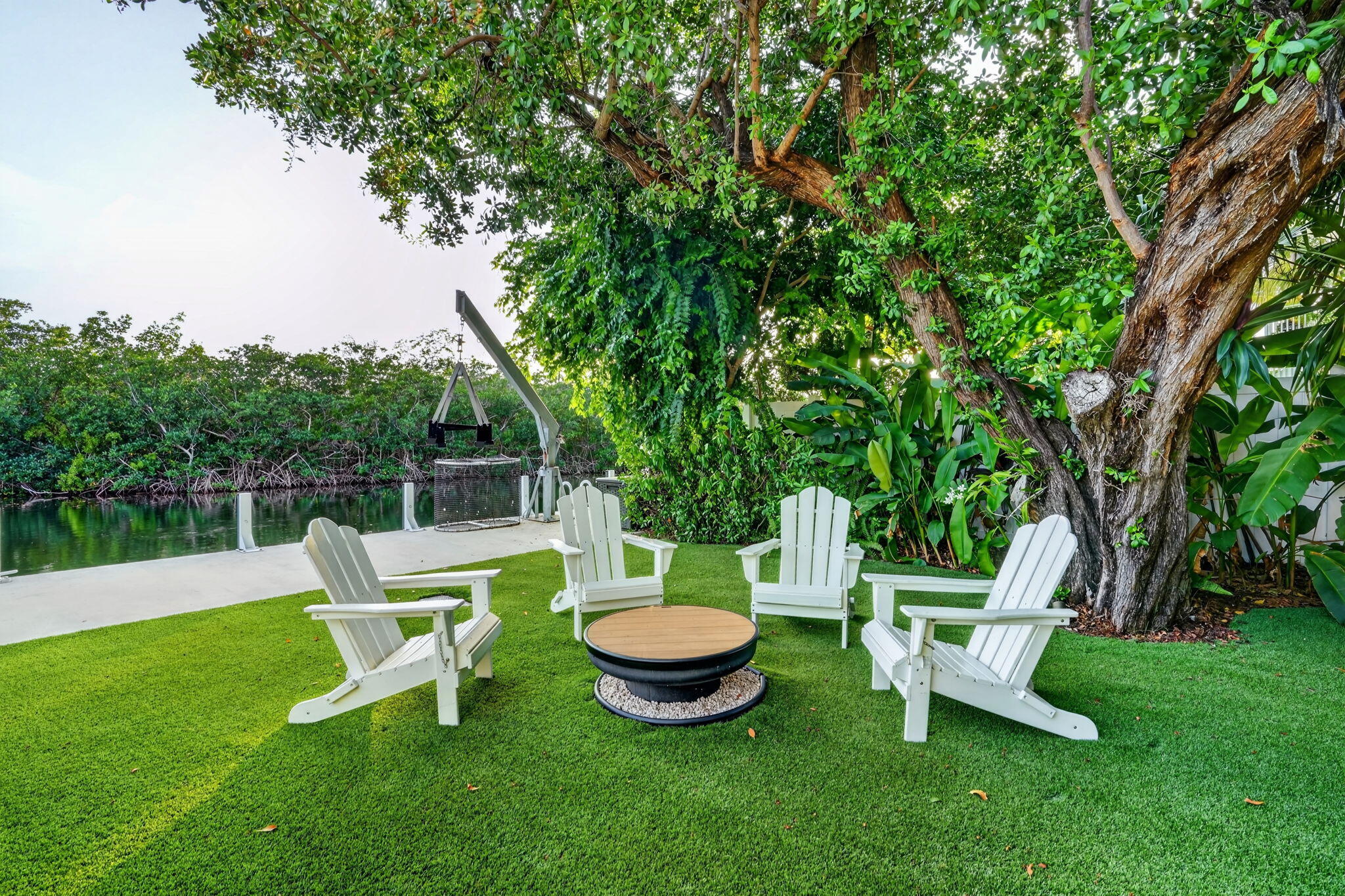 328 S Coconut Palm Boulevard Property Photo 21