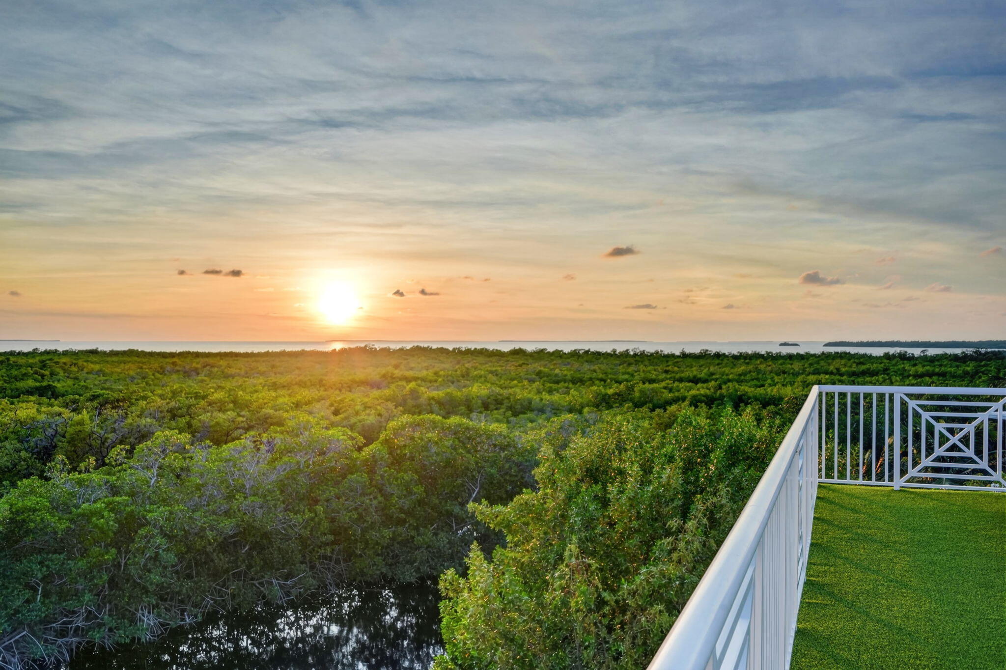 328 S Coconut Palm Boulevard Property Photo 35