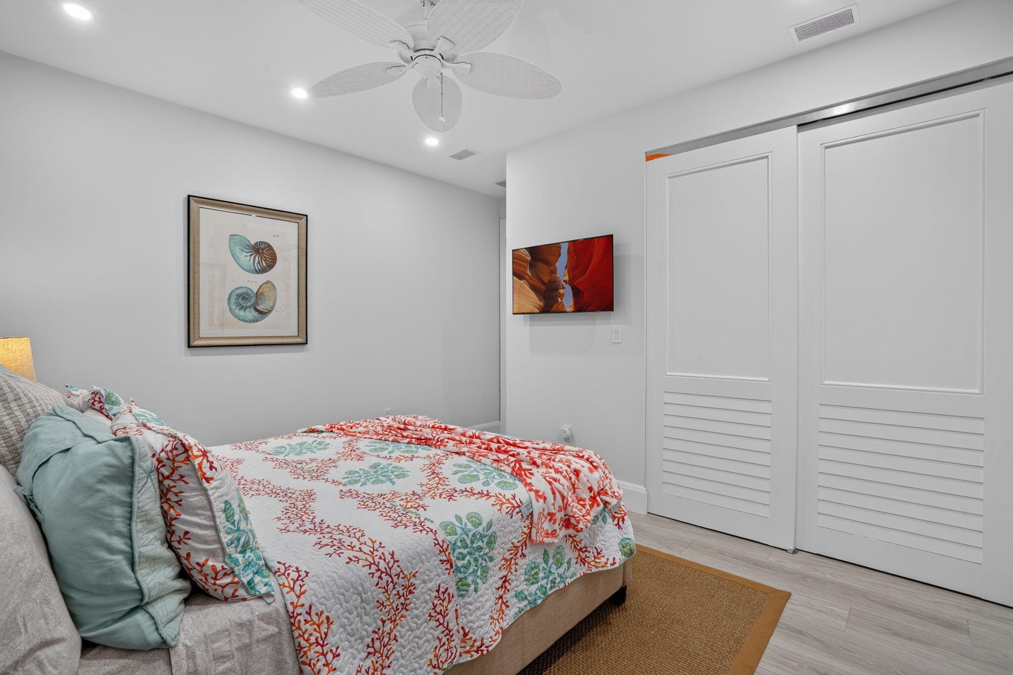 328 S Coconut Palm Boulevard Property Photo 57