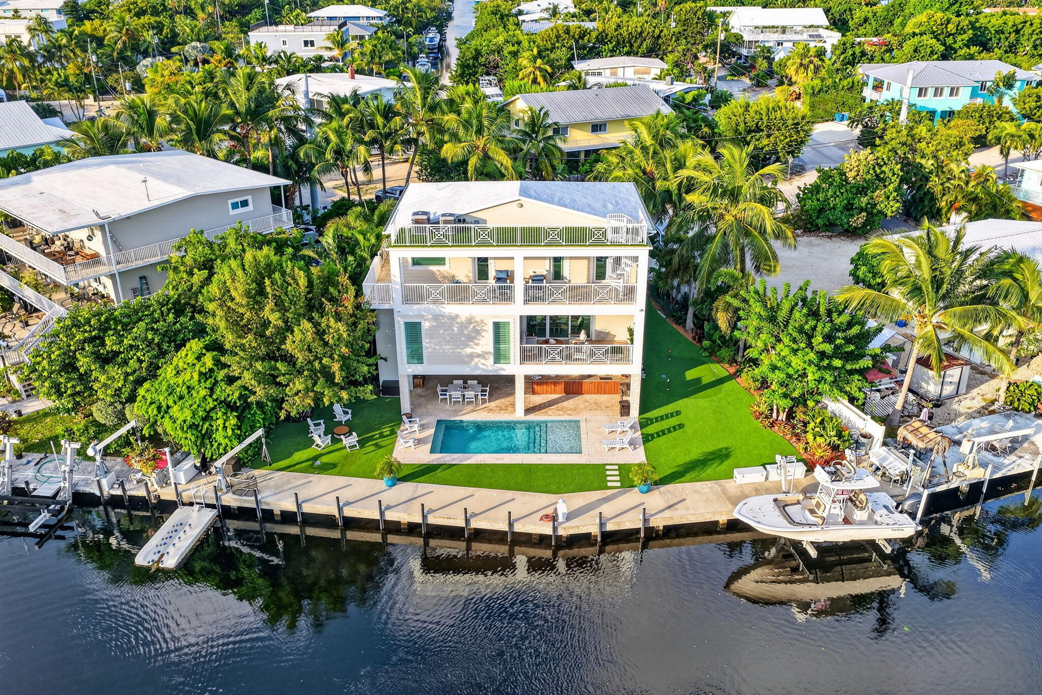 328 S Coconut Palm Boulevard Property Photo 84