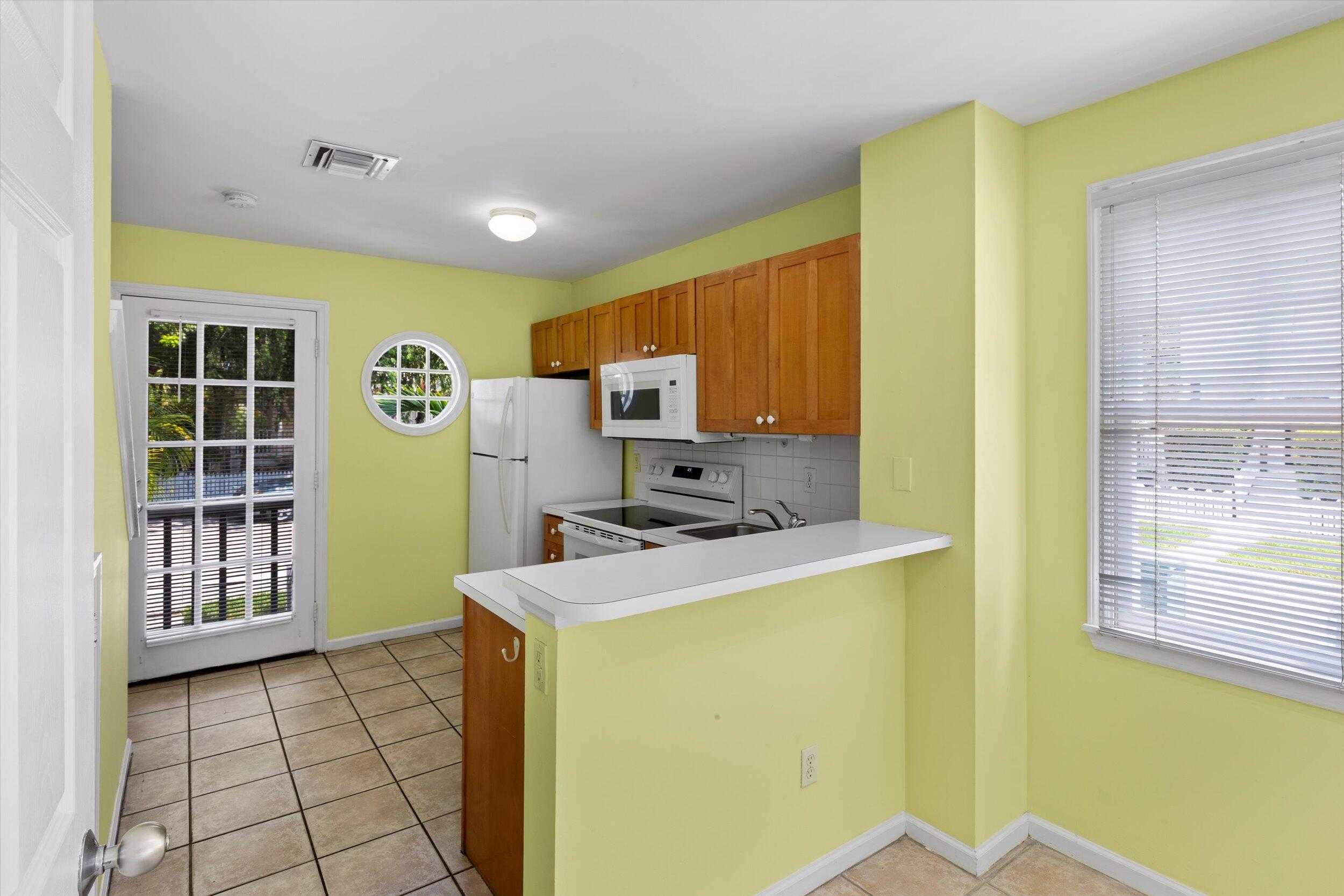 138 Golf Club Drive Property Photo 26