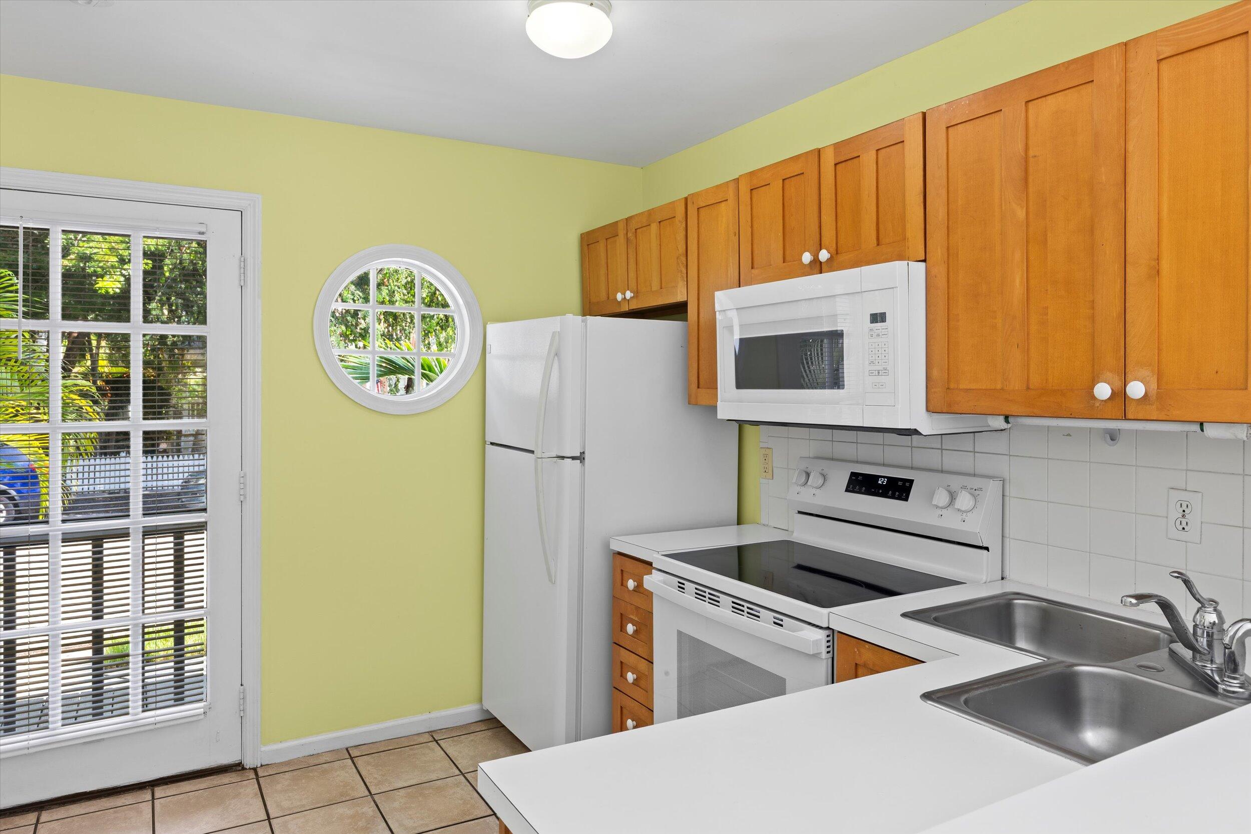 138 Golf Club Drive Property Photo 27