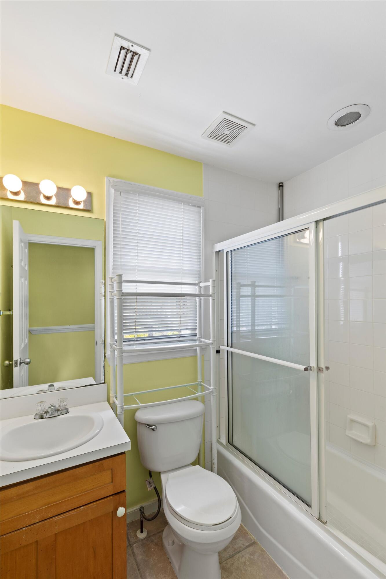 138 Golf Club Drive Property Photo 36