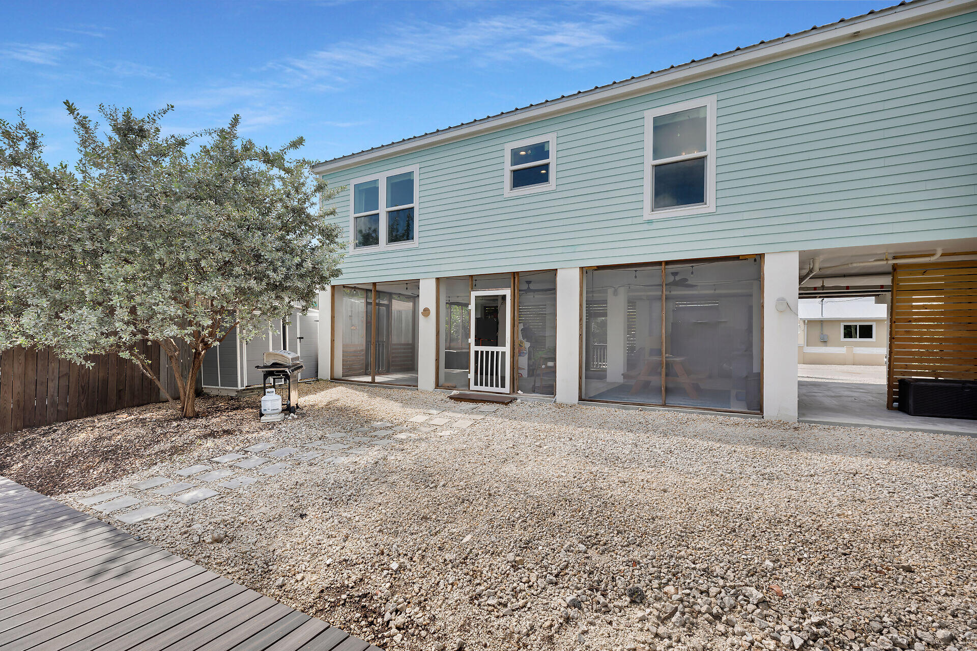49 Blue Water Drive Property Photo 8