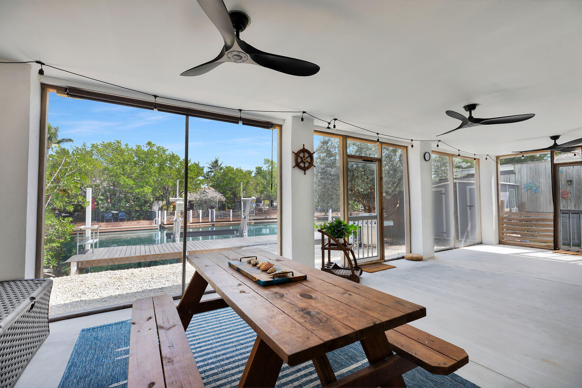 49 Blue Water Drive Property Photo 12