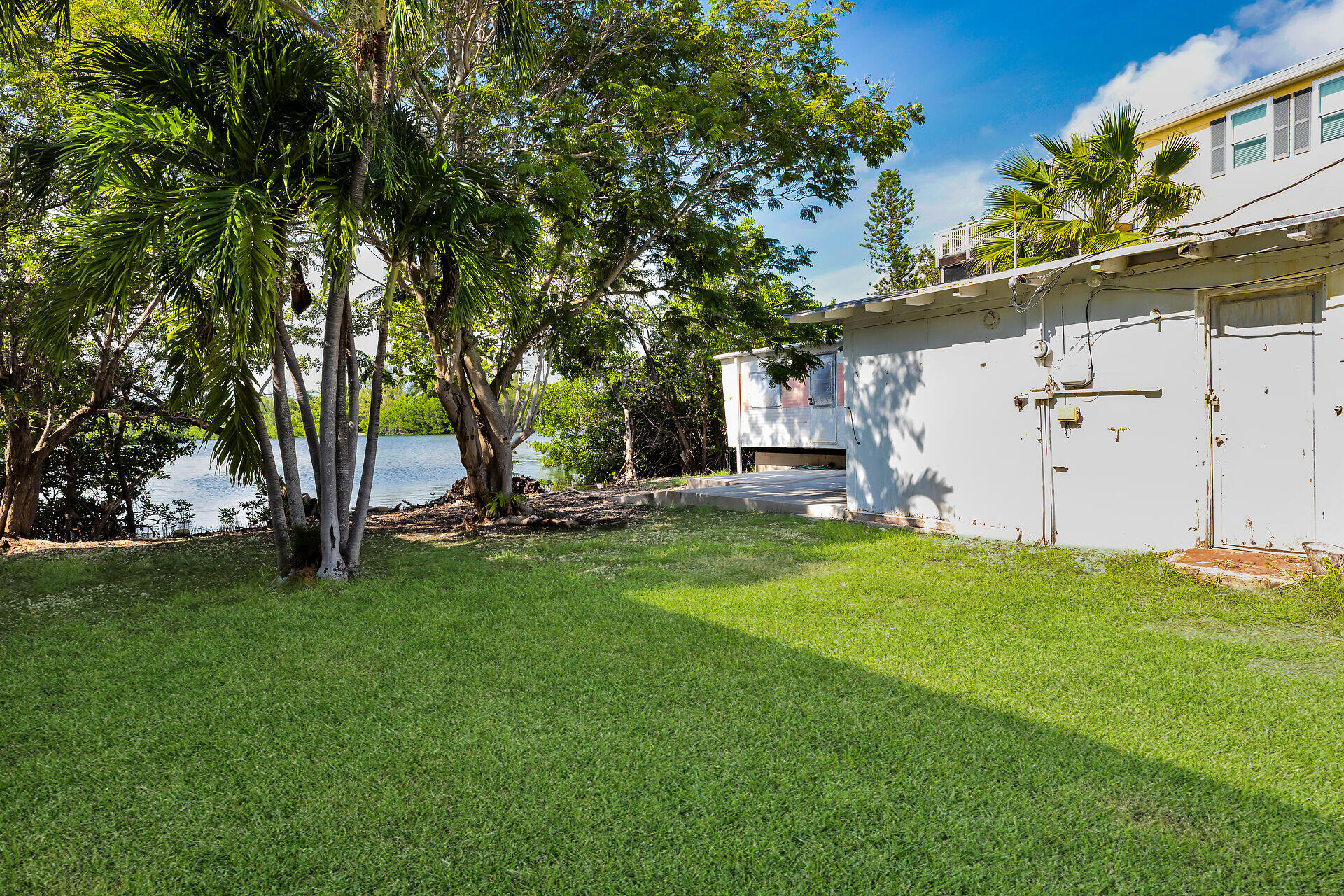 6 Beach Drive Property Photo 3