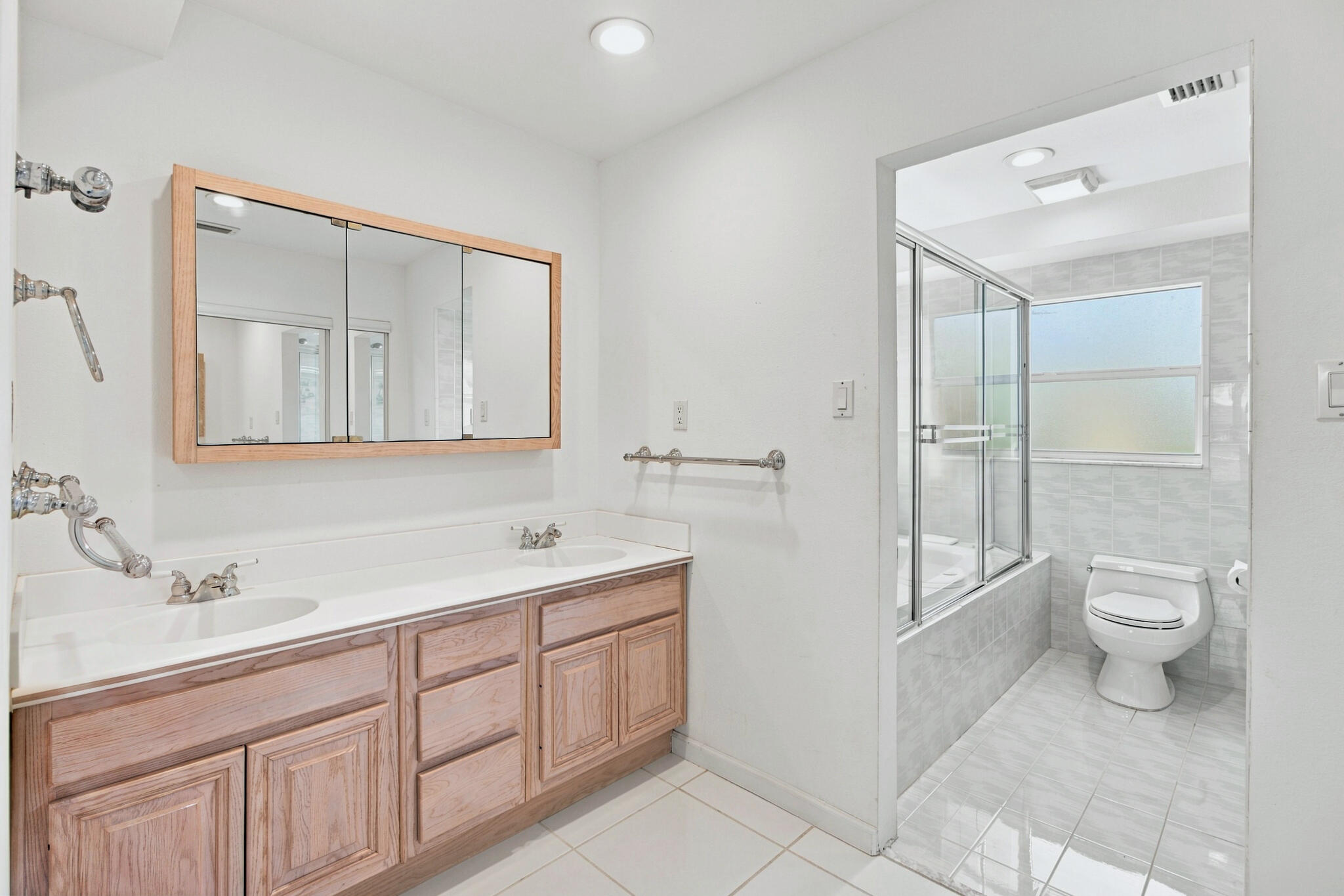 17050 Old State Road 4a Property Photo 24
