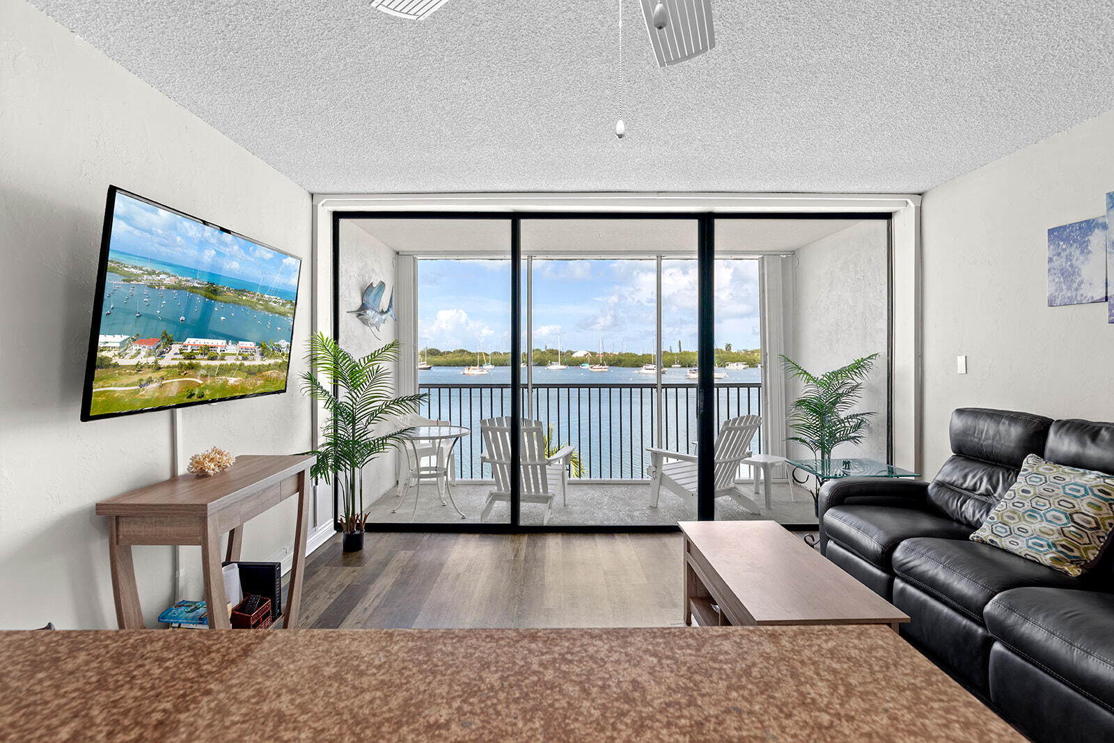 301 Sombrero Boulevard 202 Property Photo 2