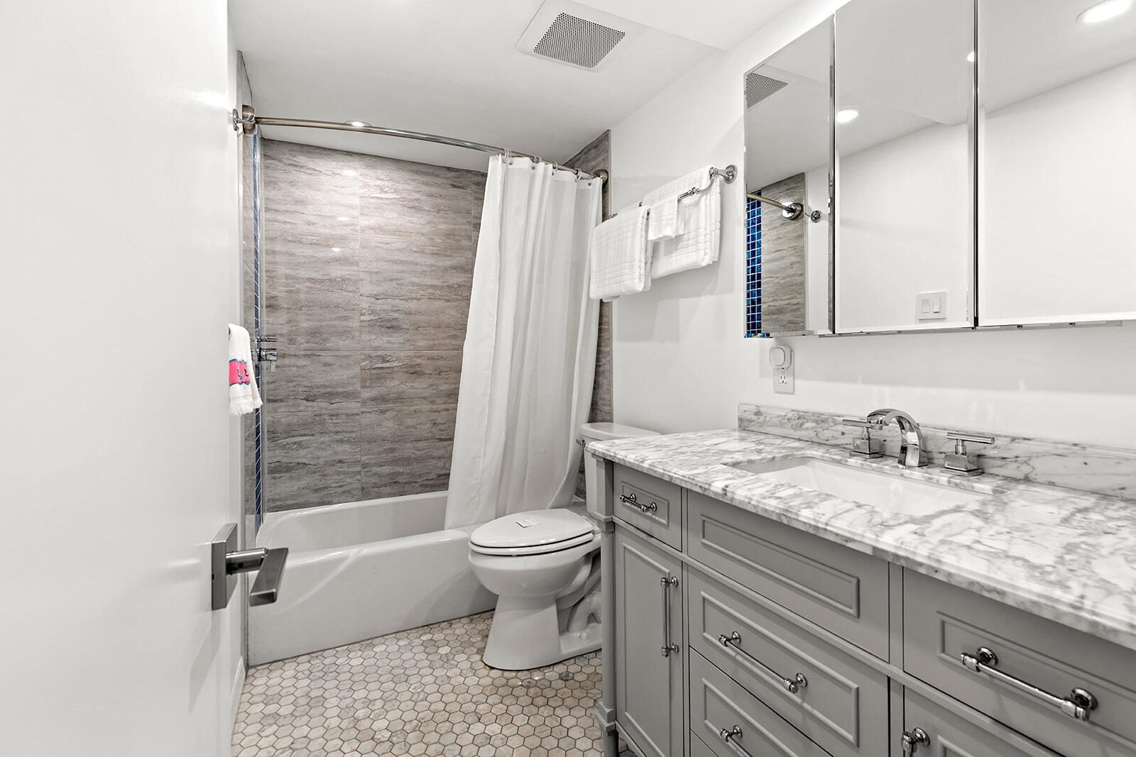 303 Sombrero Boulevard Apt 106 Property Photo 25
