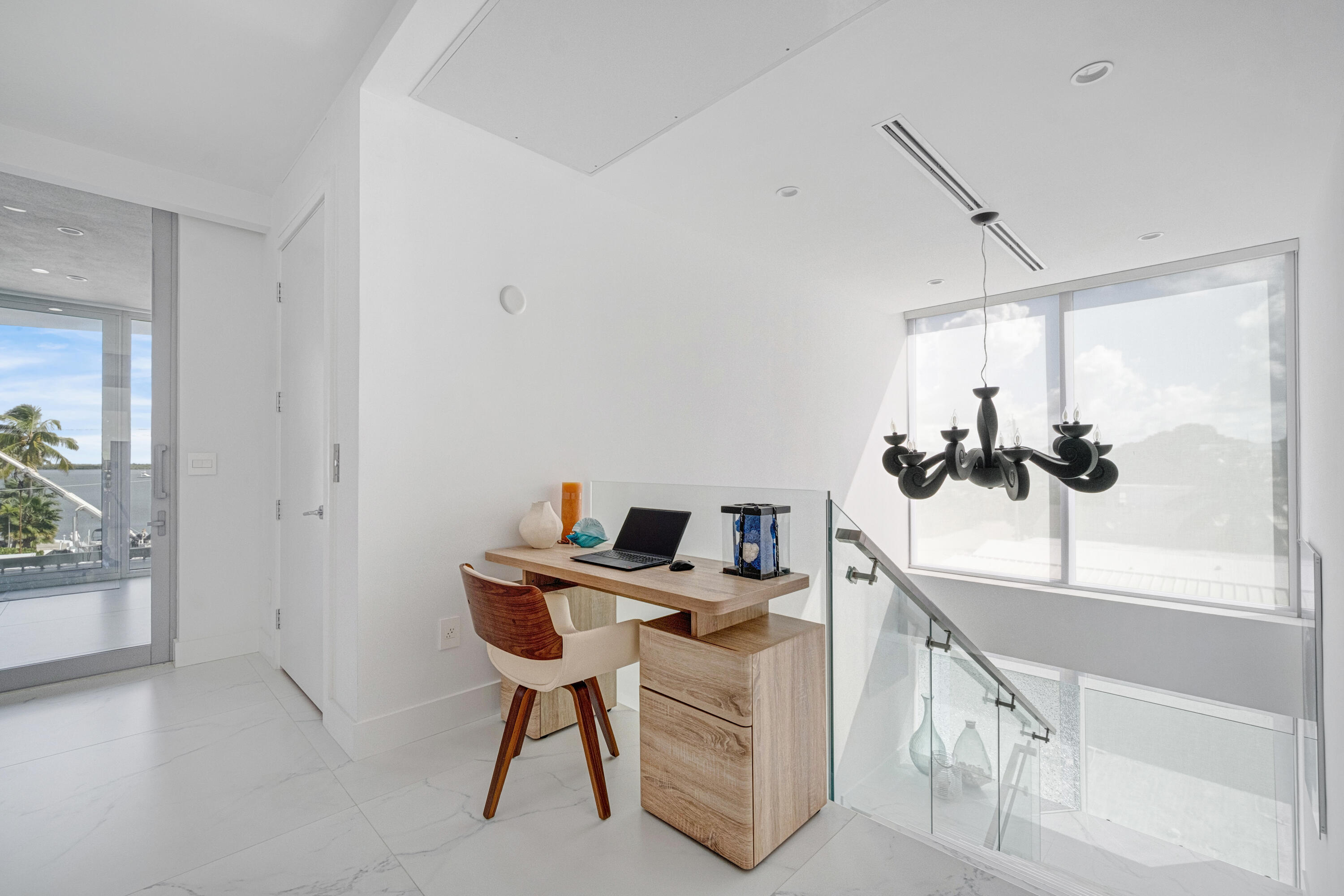 164 W Avenue C Property Photo 25