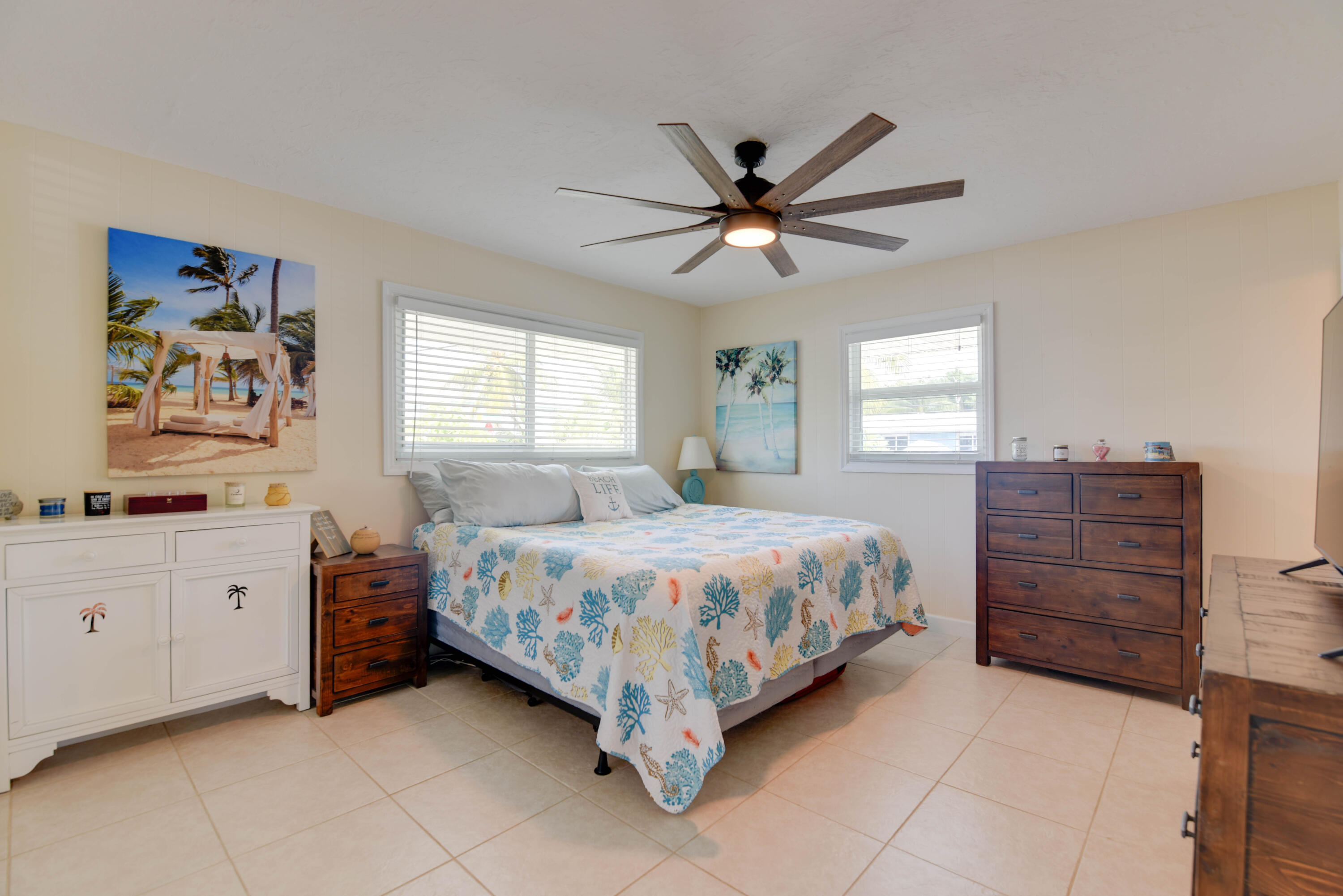 1669 Lantana Lane Property Photo 18