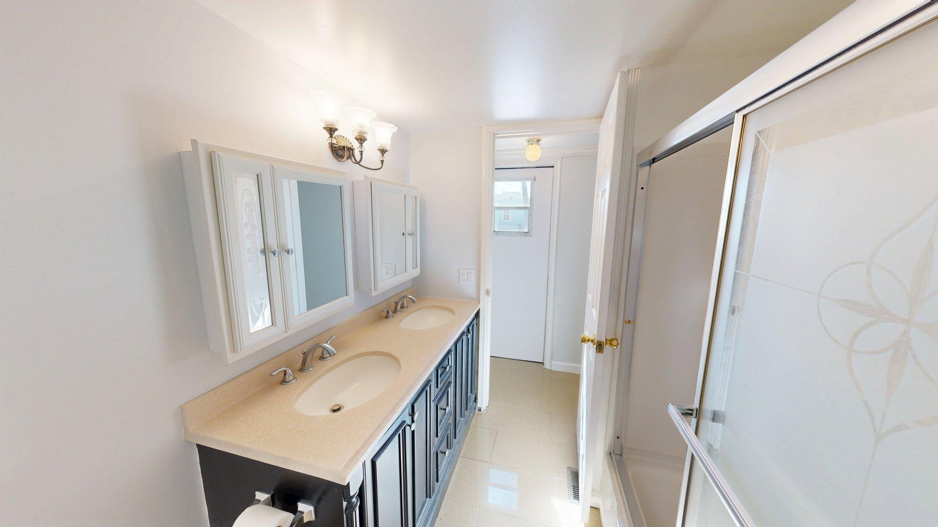 1412 Calder Road Property Photo 8