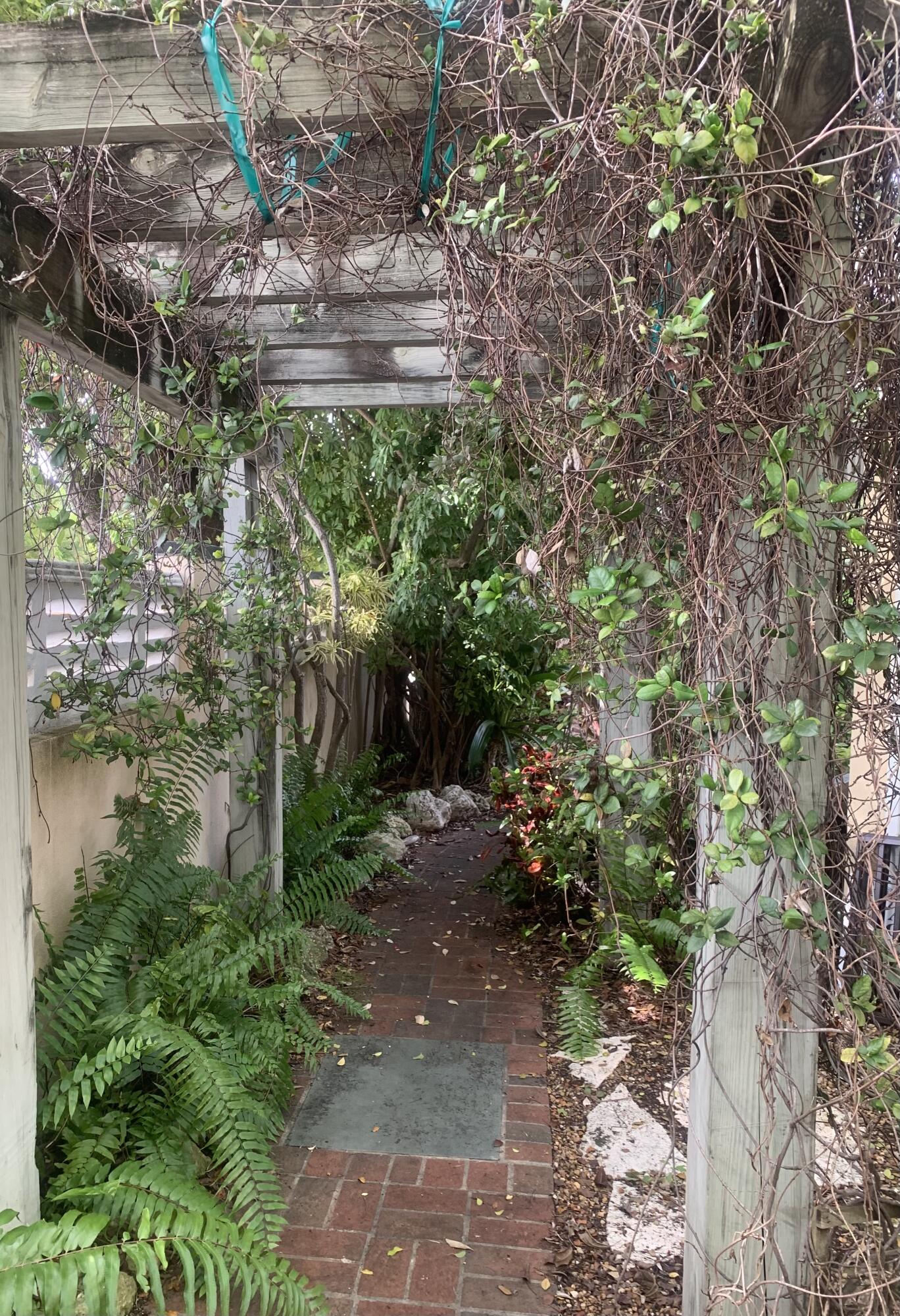1703 South Street Property Photo 7