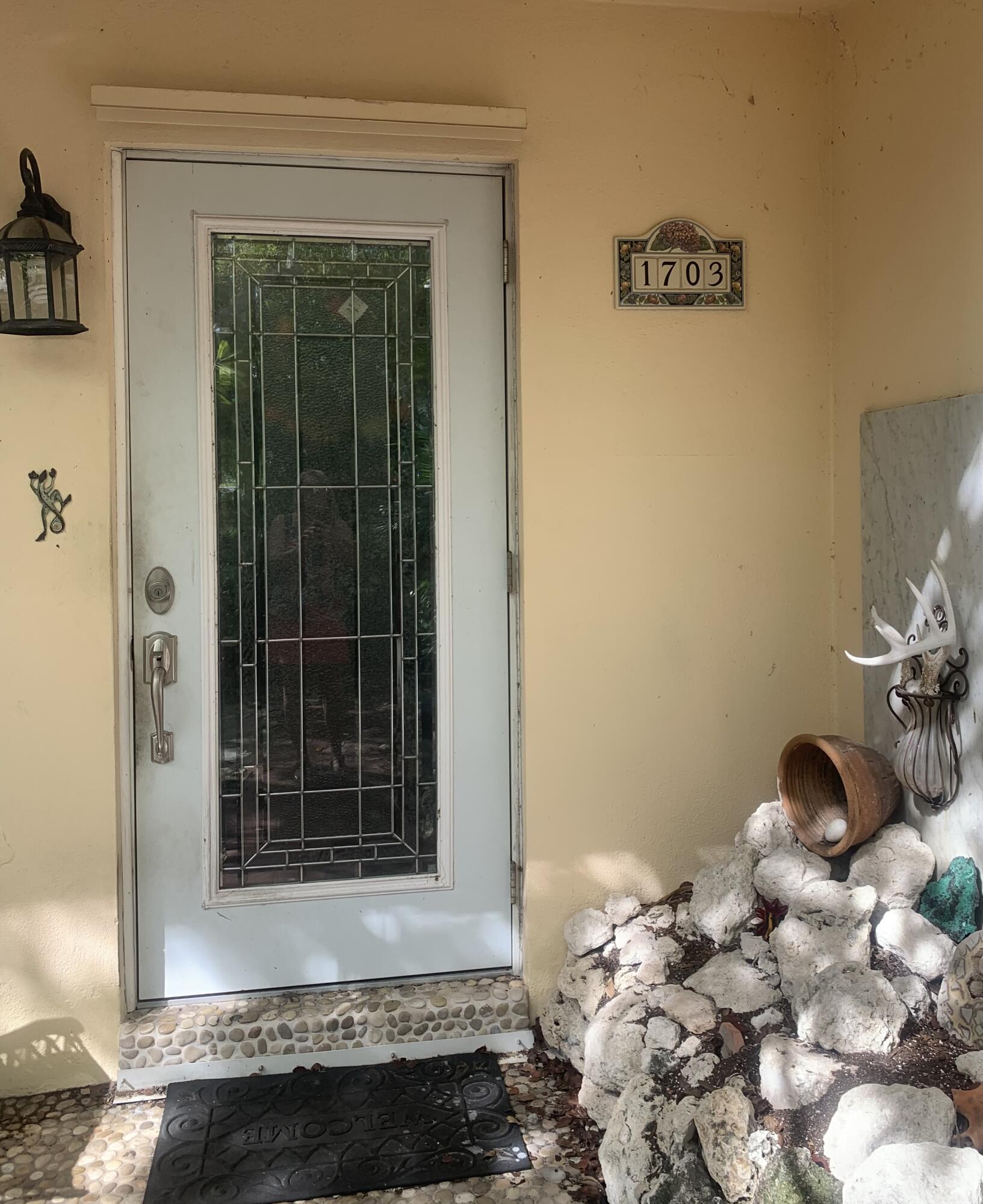 1703 South Street Property Photo 10