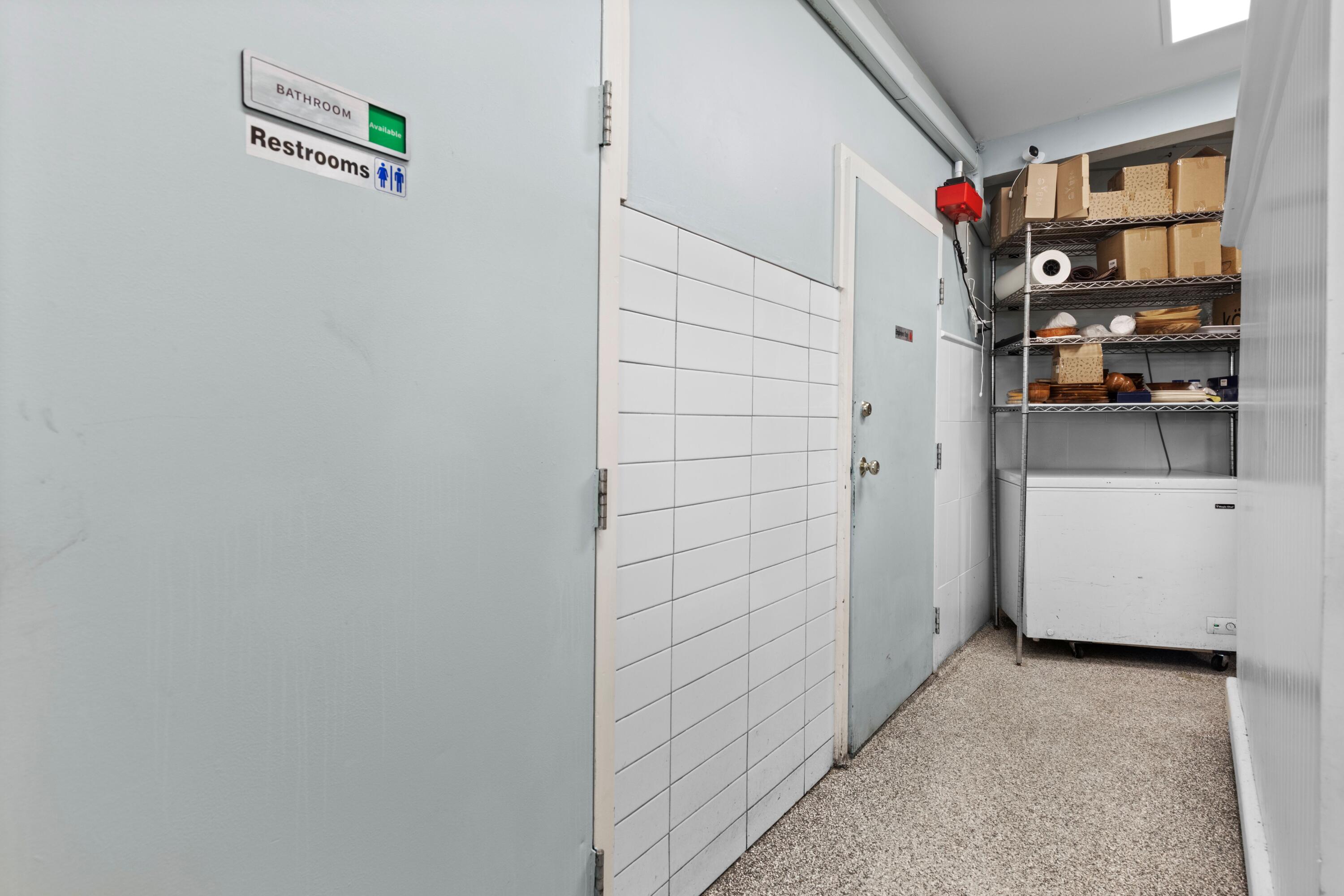 1000 Eaton Street Property Photo 15
