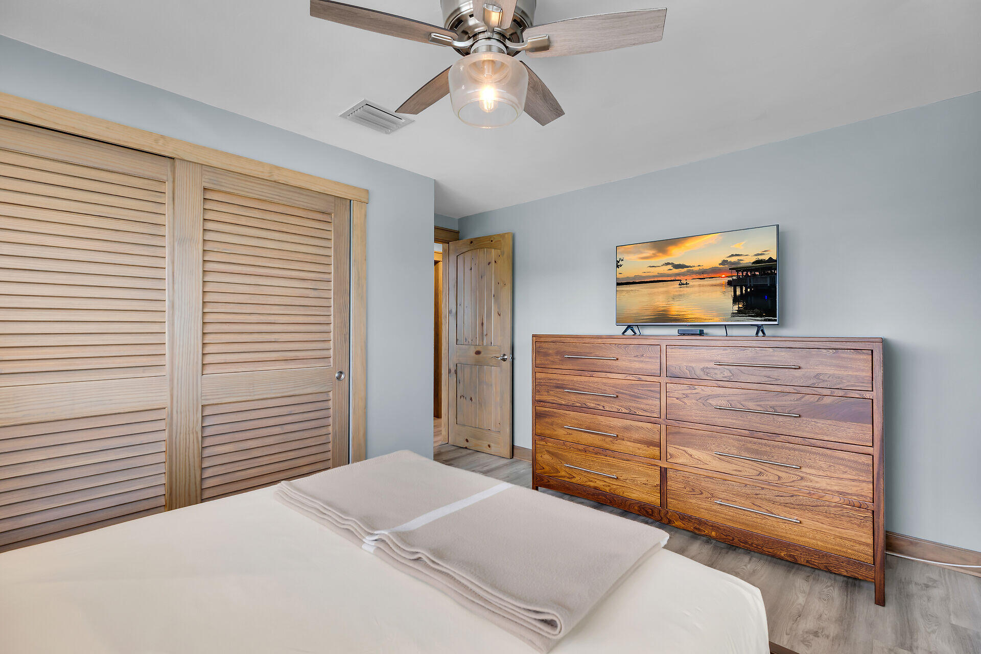 27322 Saint Martin Lane Property Photo 15