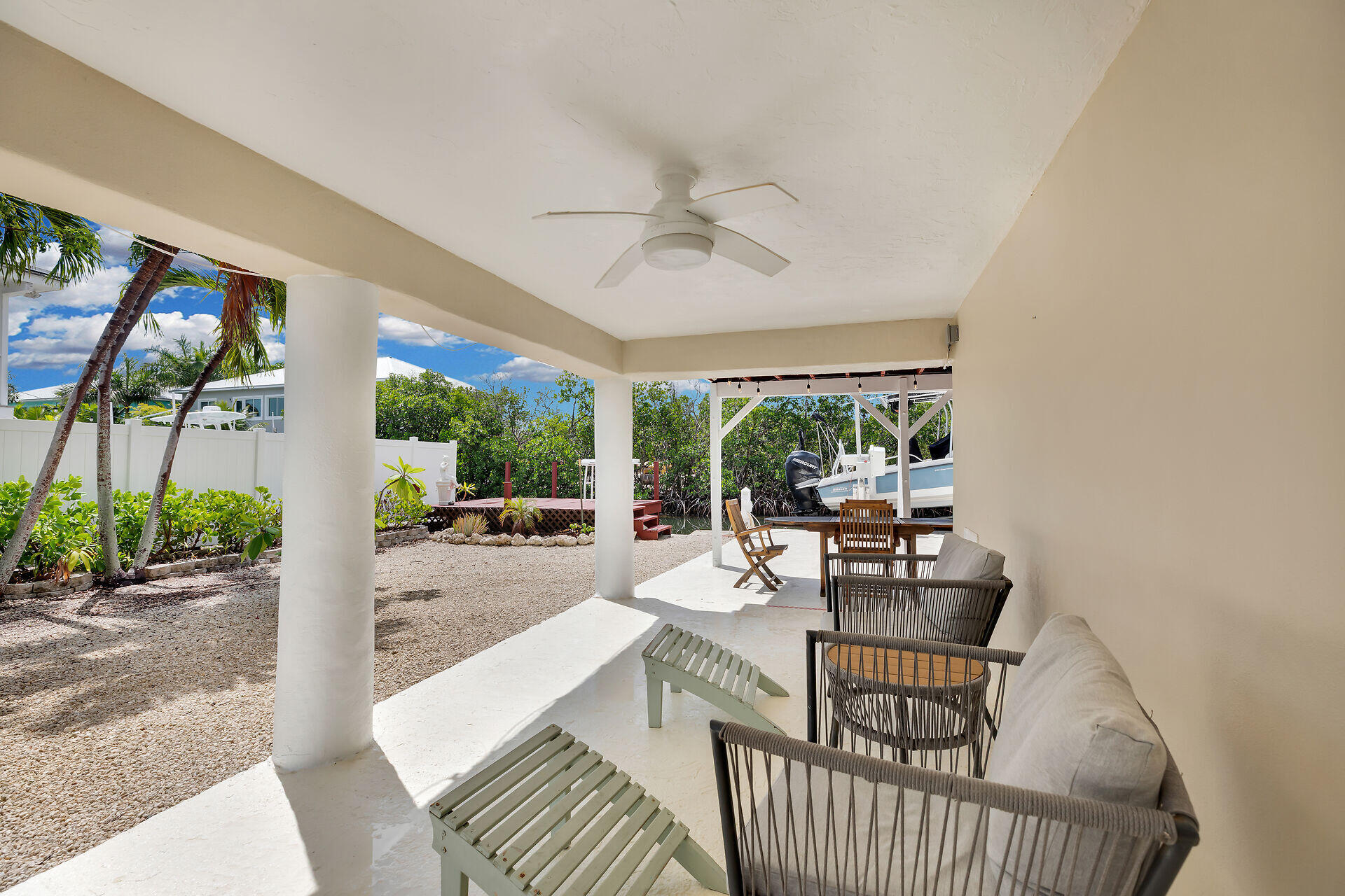 27322 Saint Martin Lane Property Photo 28
