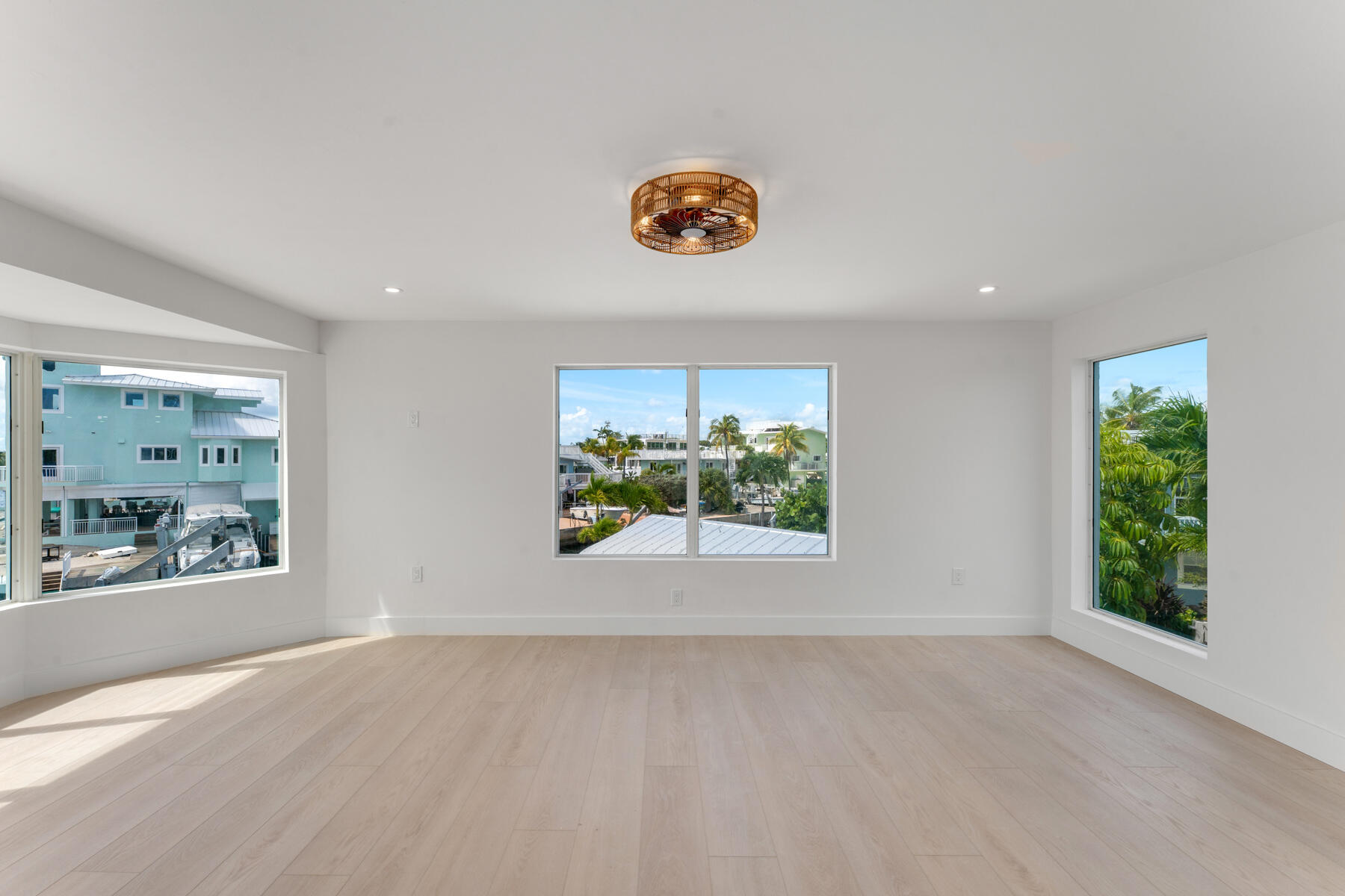 1200 Mockingbird Road Property Photo 16