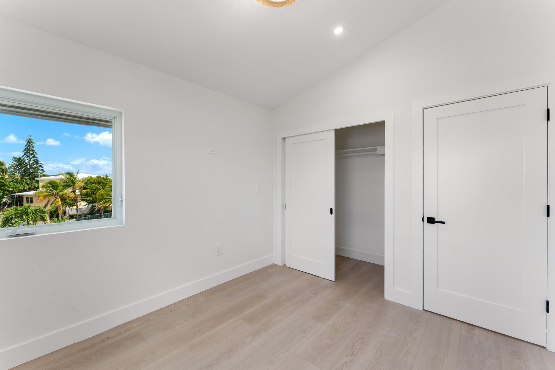 1200 Mockingbird Road Property Photo 27