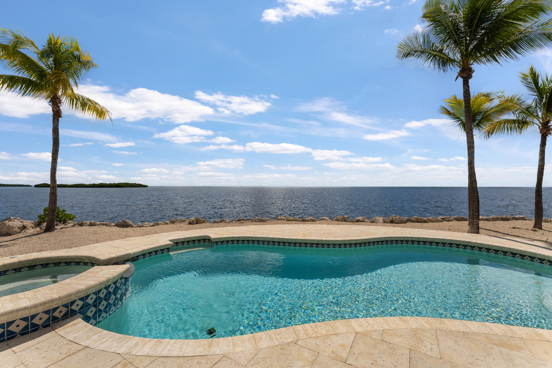 1200 Mockingbird Road Property Photo 47