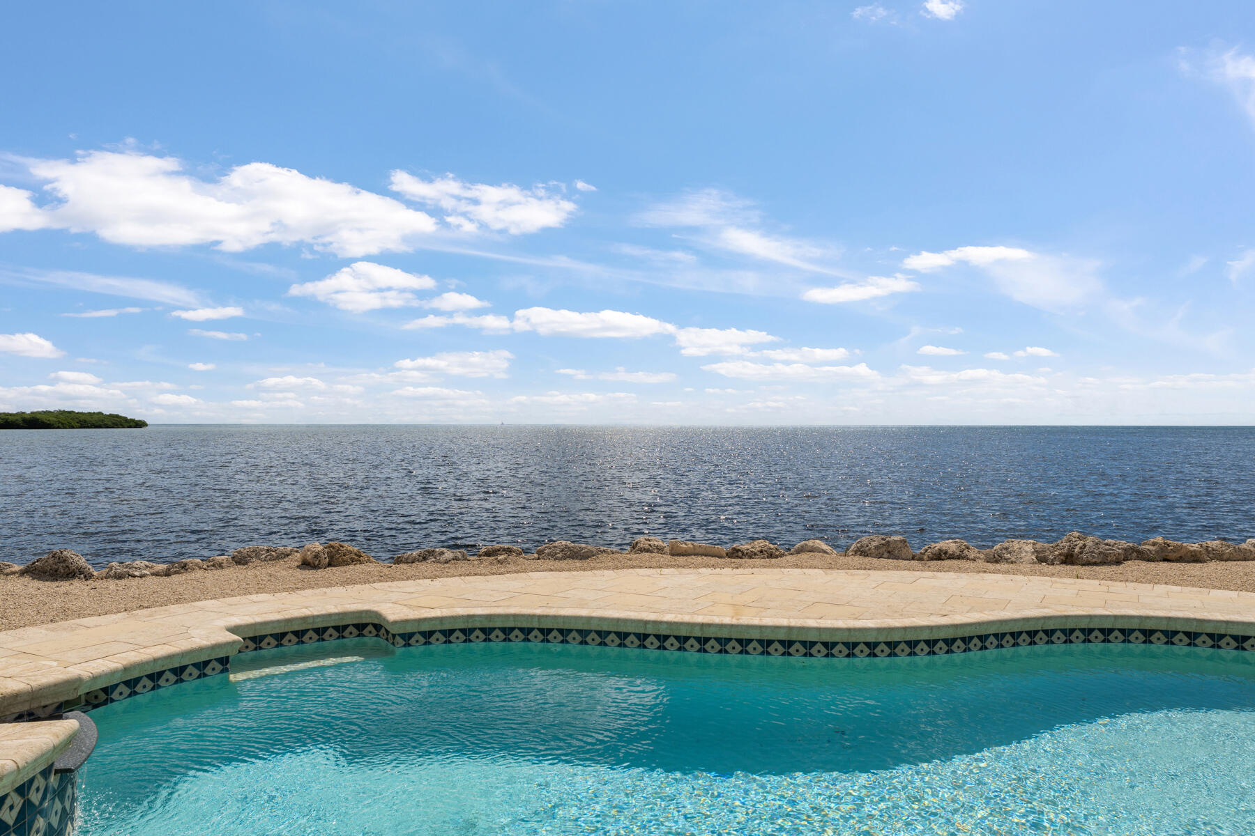 1200 Mockingbird Road Property Photo 48