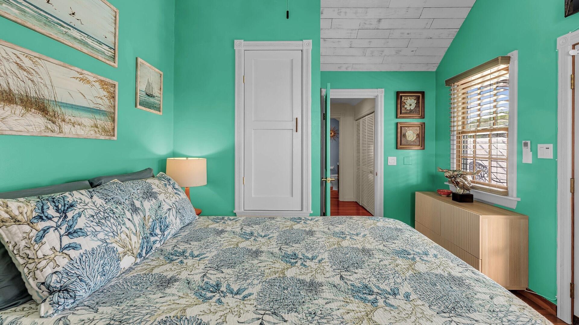811 Olivia Street Property Photo 18