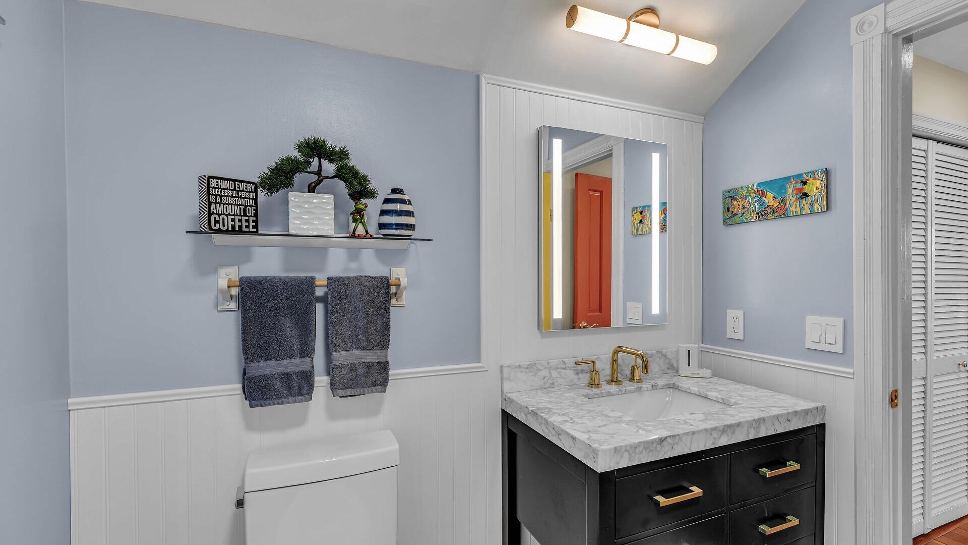 811 Olivia Street Property Photo 22