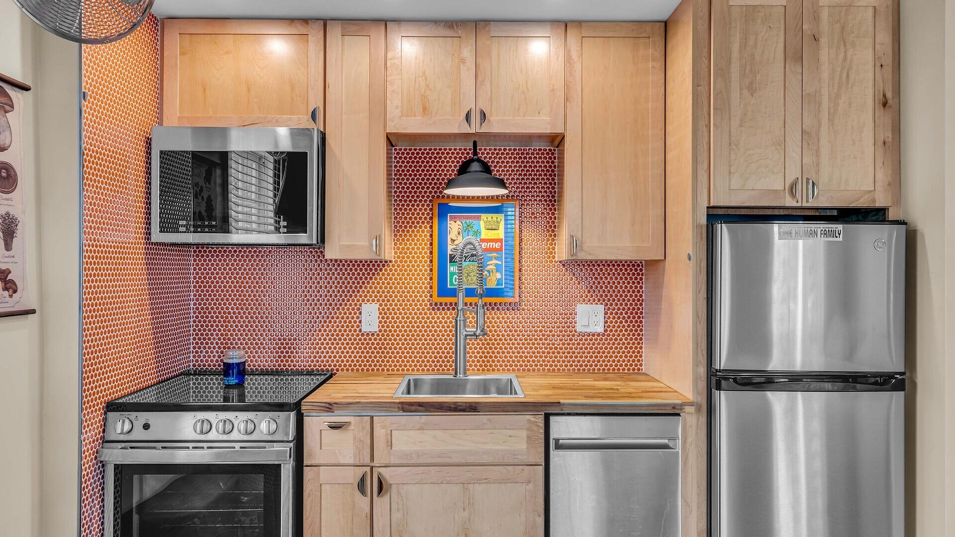 811 Olivia Street Property Photo 42