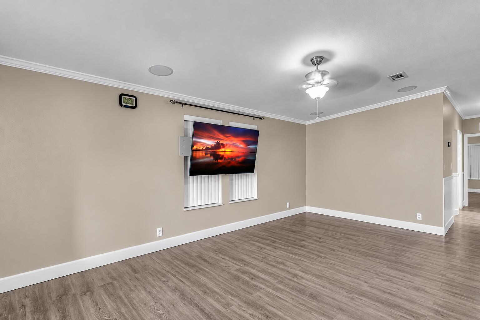 308 Vaca Road Property Photo 4