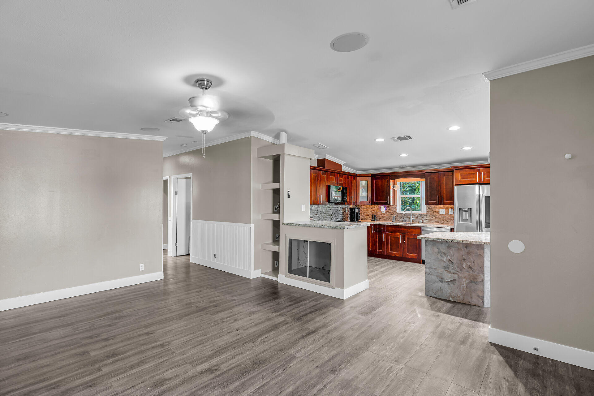 308 Vaca Road Property Photo 10